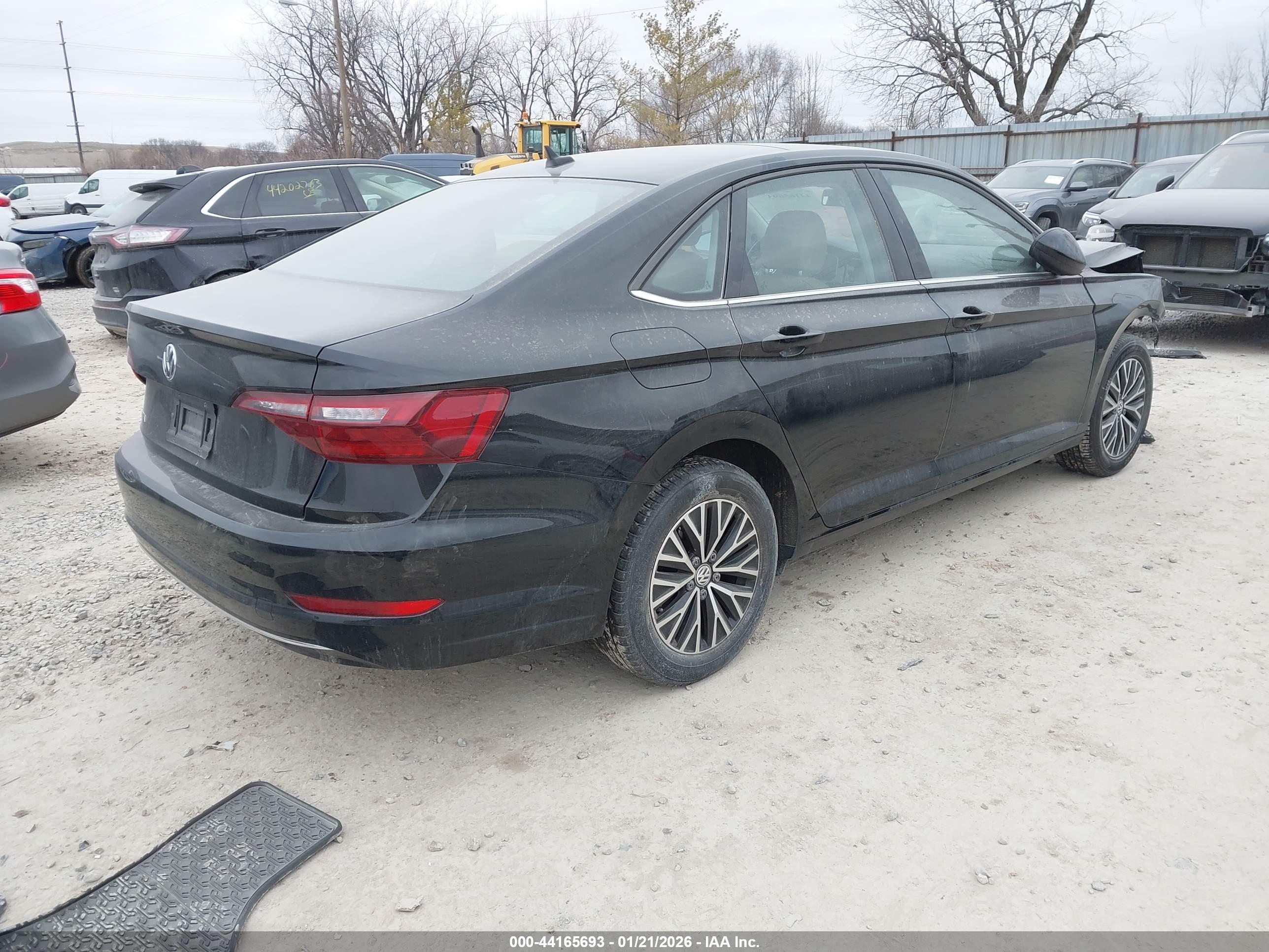 VOLKSWAGEN JETTA image 4