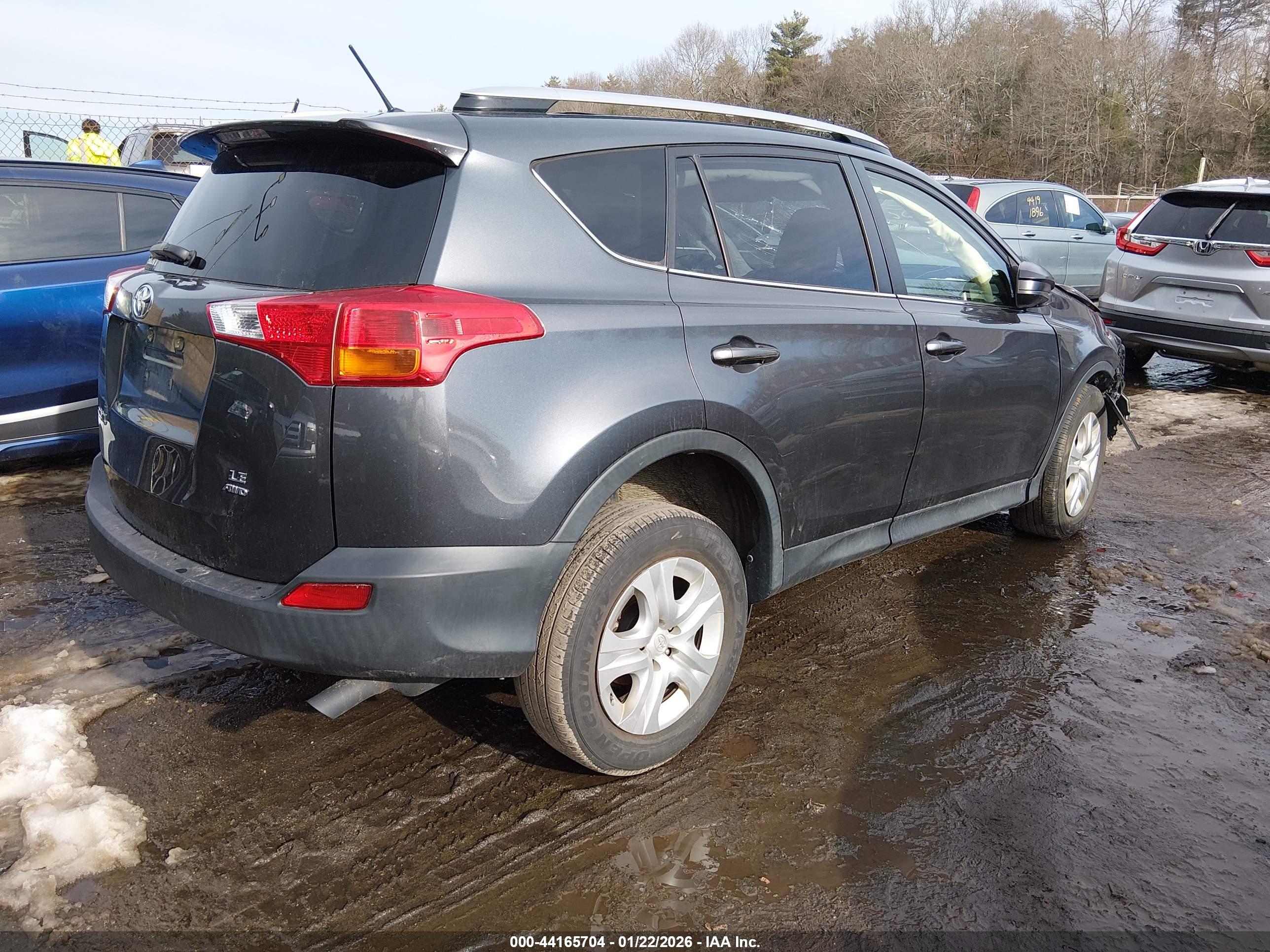 TOYOTA RAV4 image 4