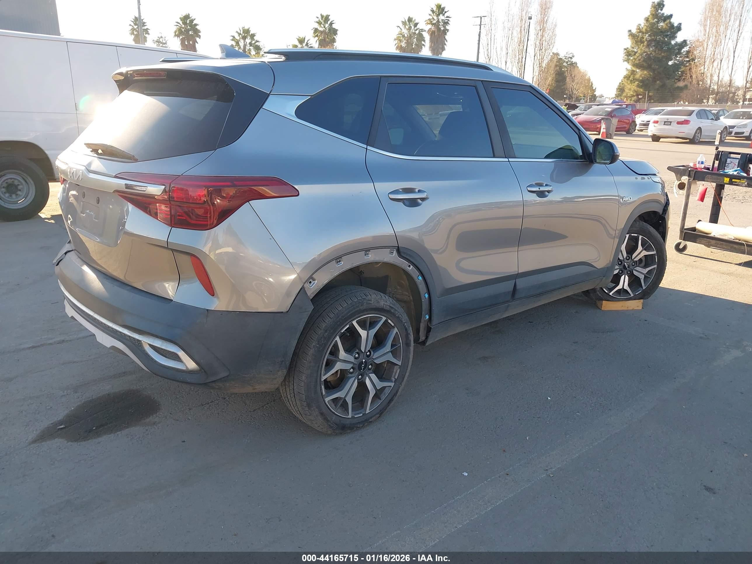 KIA SELTOS image 4