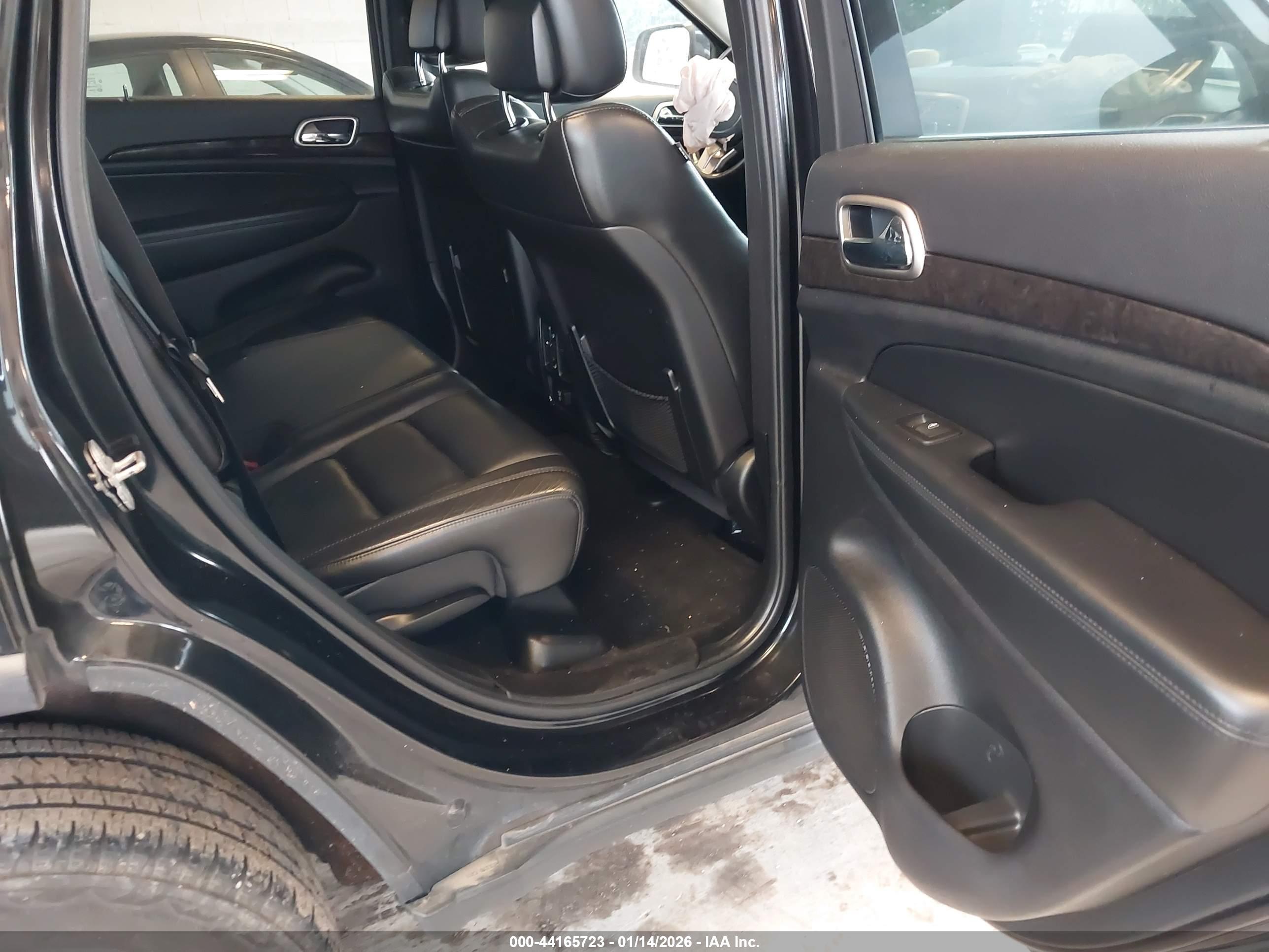 JEEP GRAND image 8