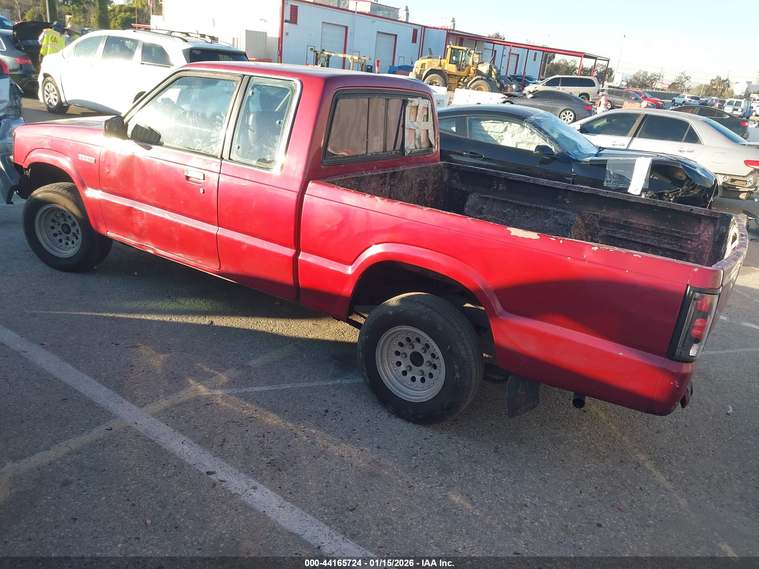 MAZDA B2200 image 3