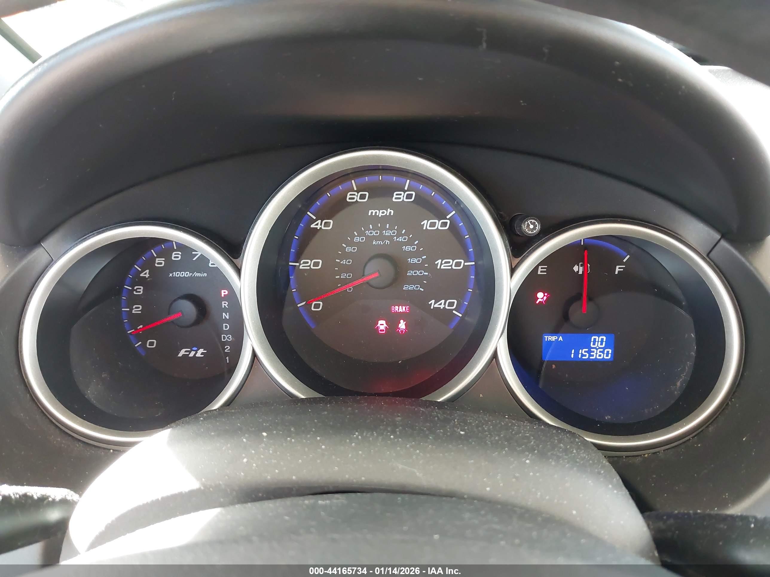 HONDA FIT image 7
