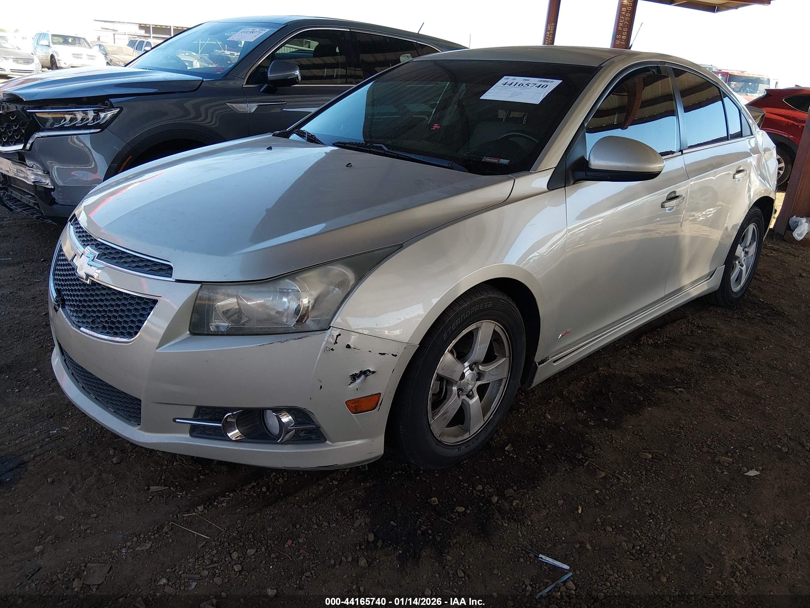 CHEVROLET CRUZE image 2
