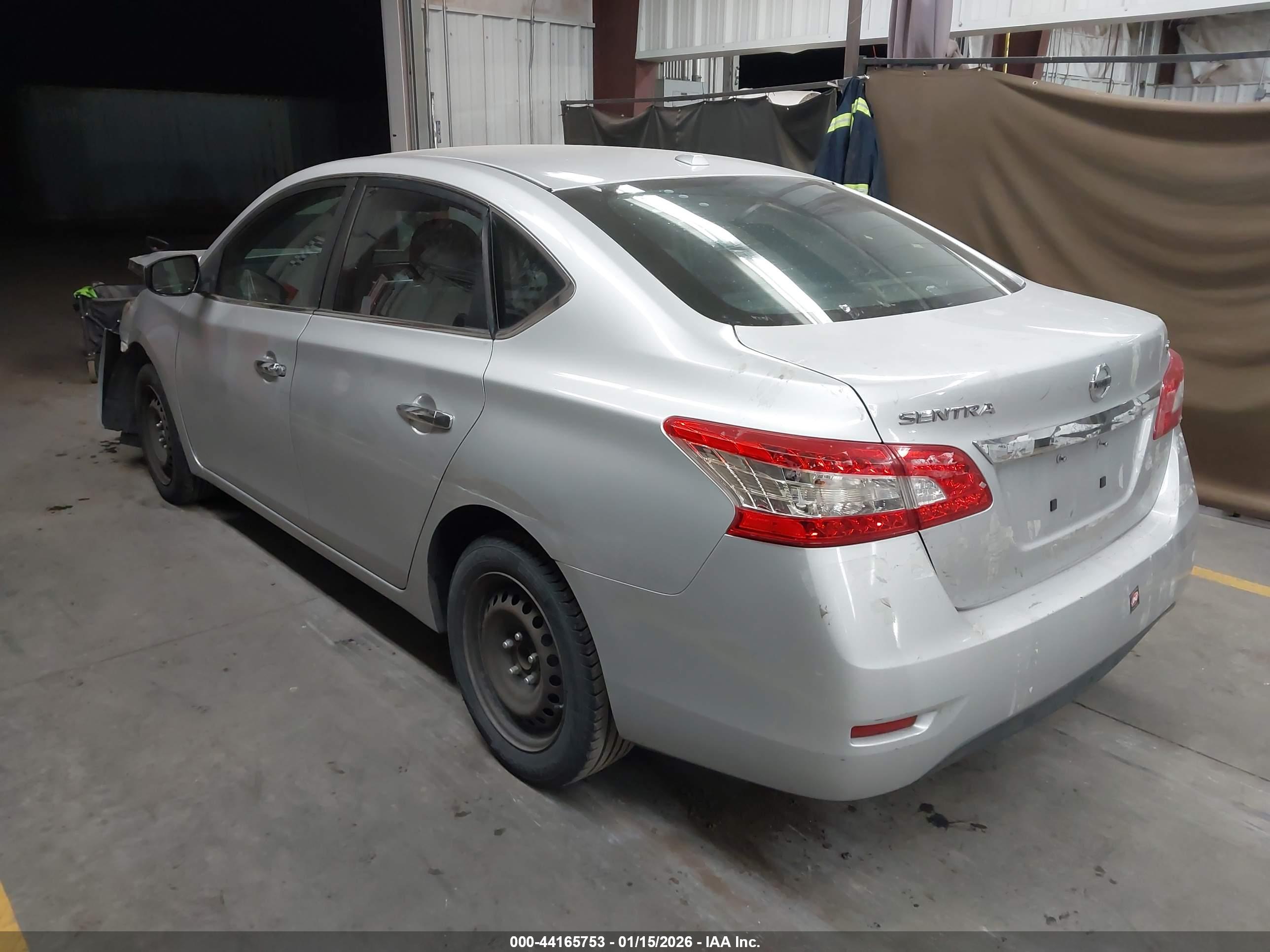 NISSAN SENTRA image 3