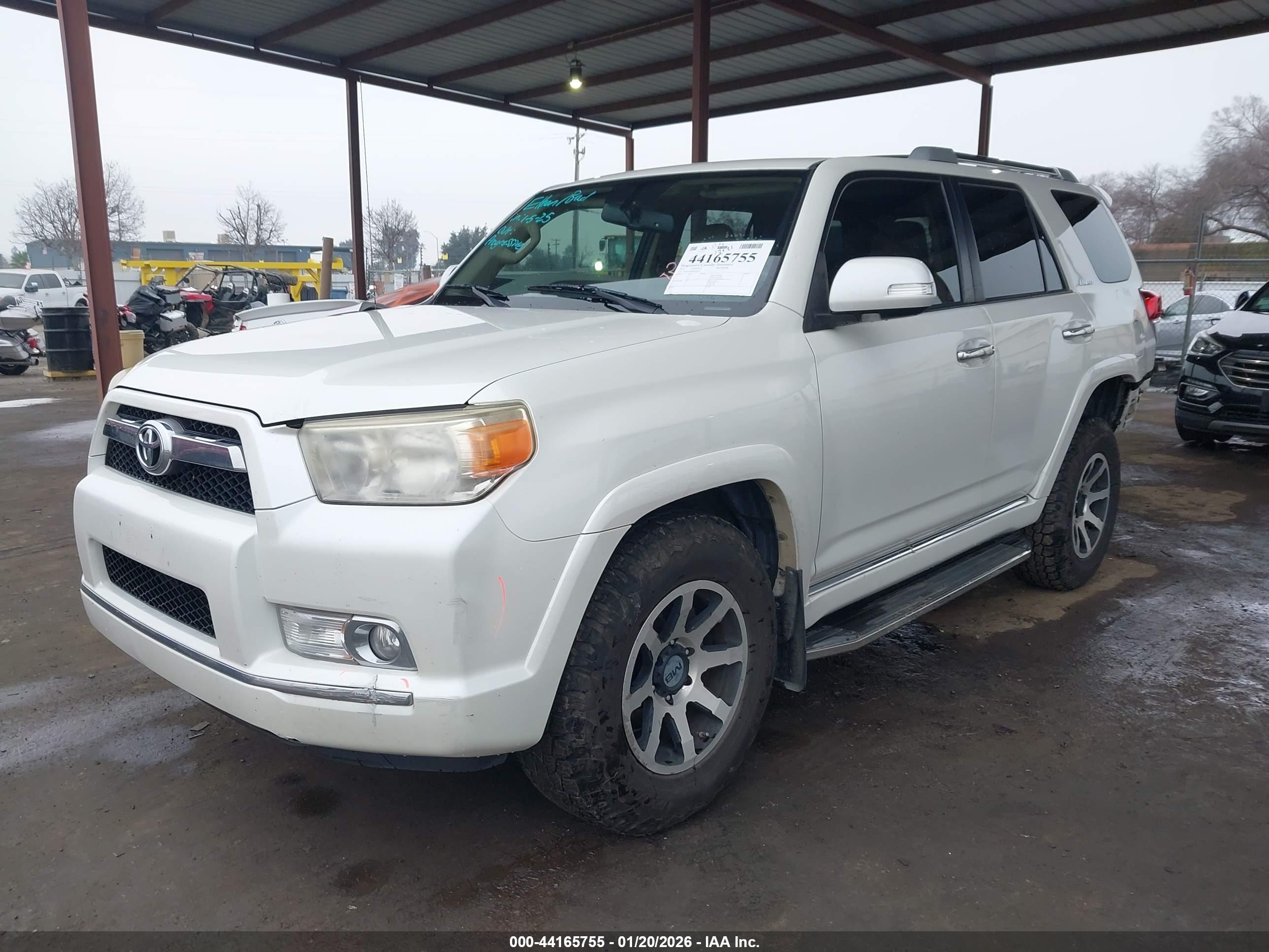 TOYOTA 4RUNNER image 2