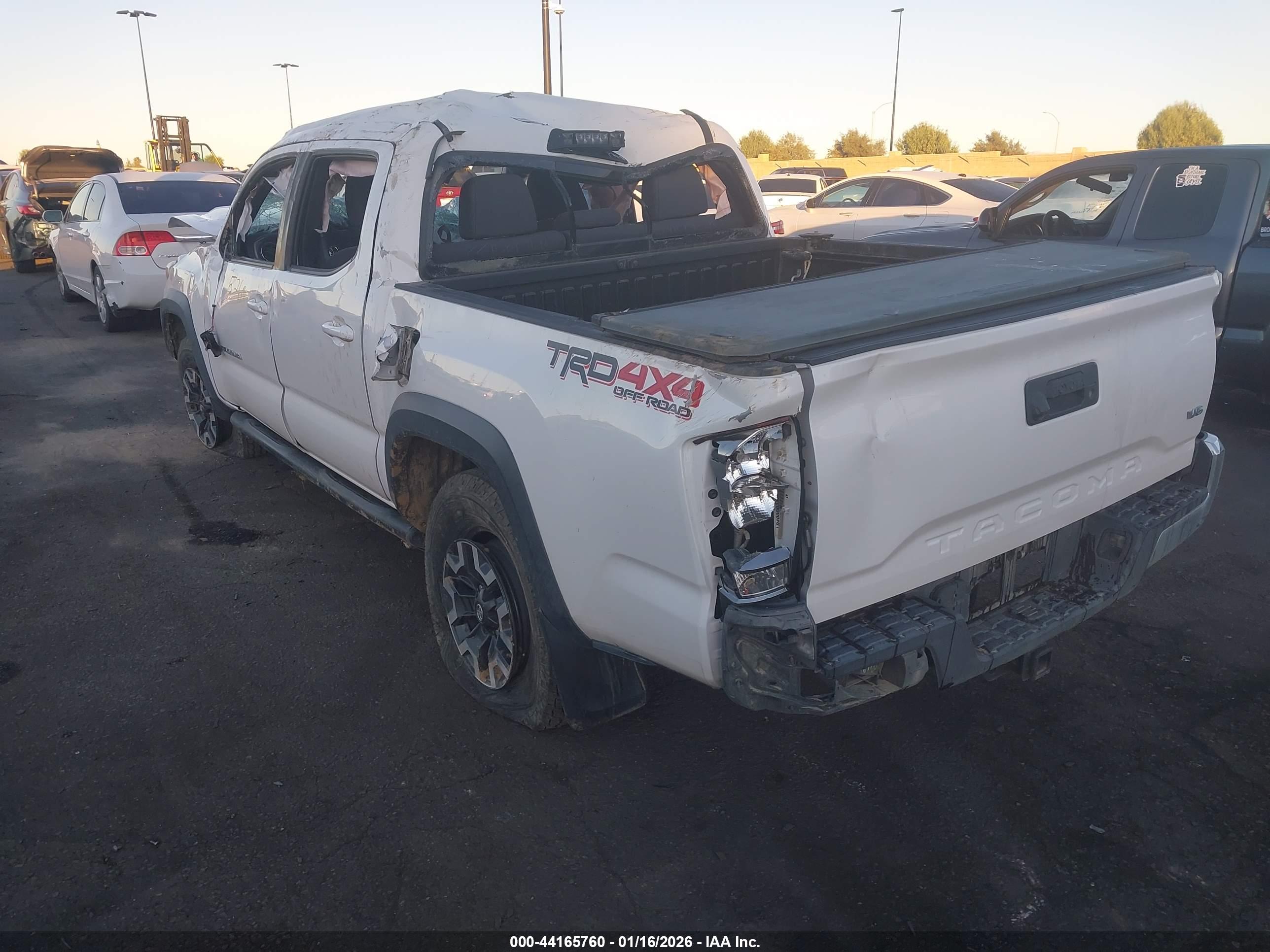 TOYOTA TACOMA image 3
