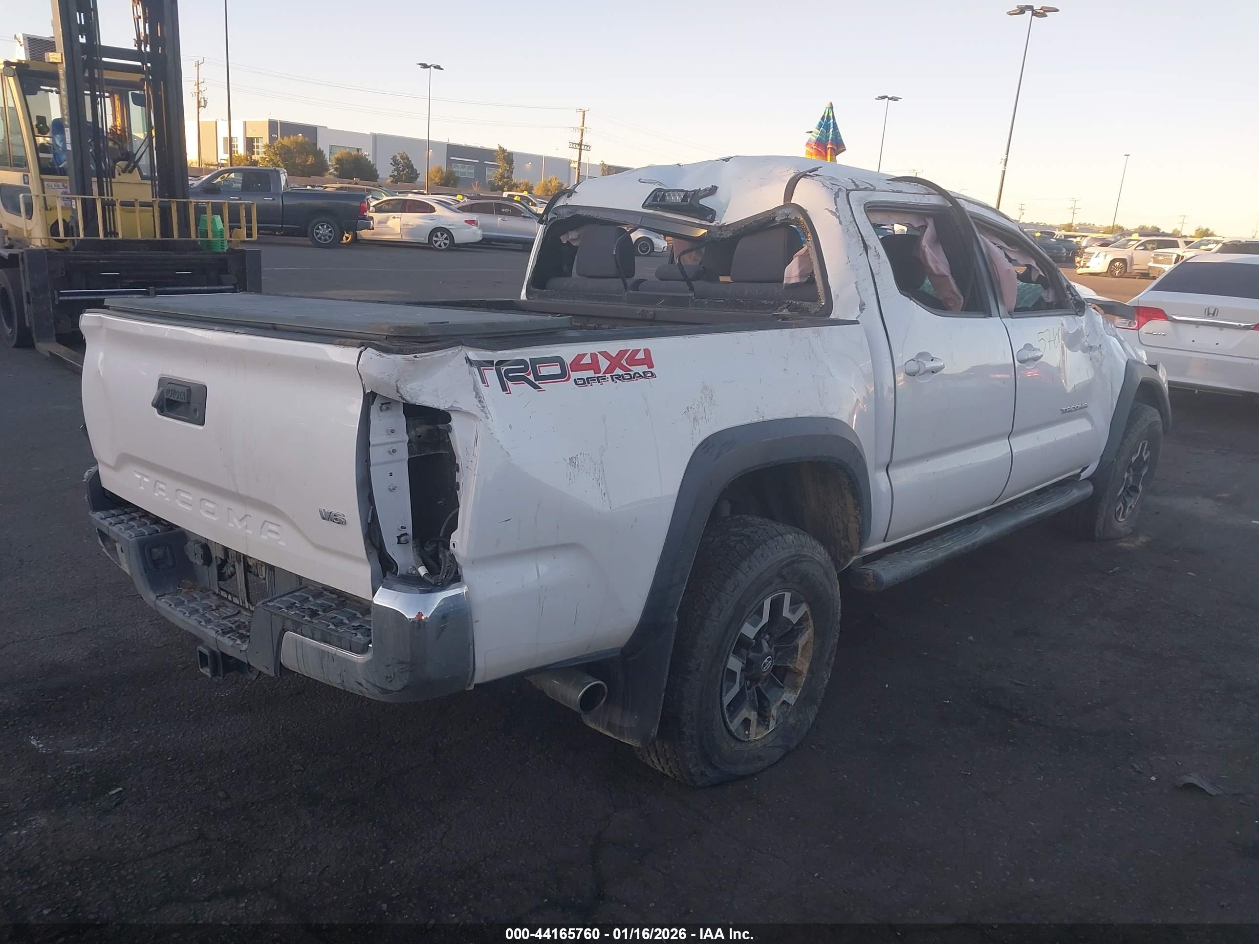 TOYOTA TACOMA image 4