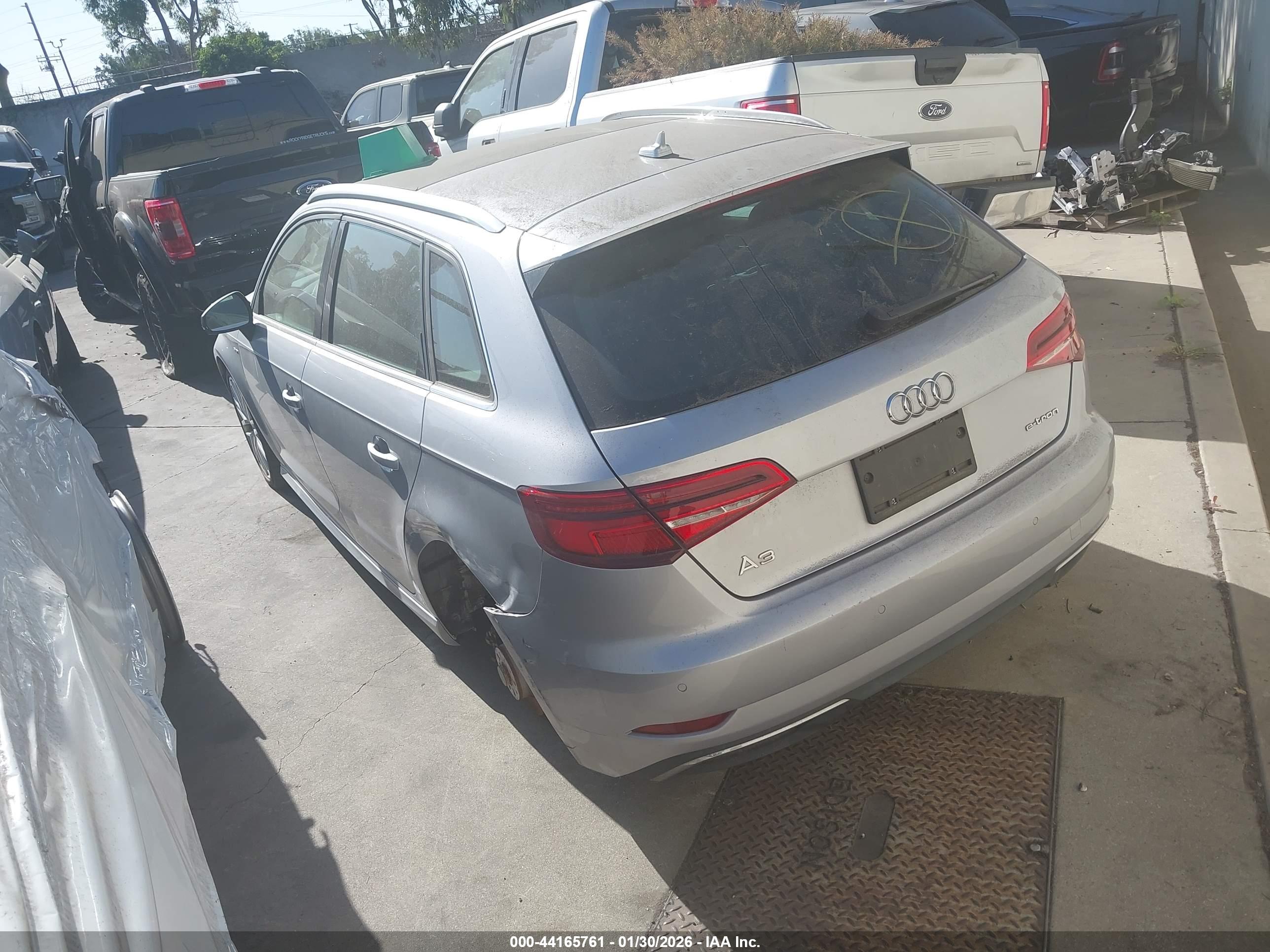AUDI A3 image 3