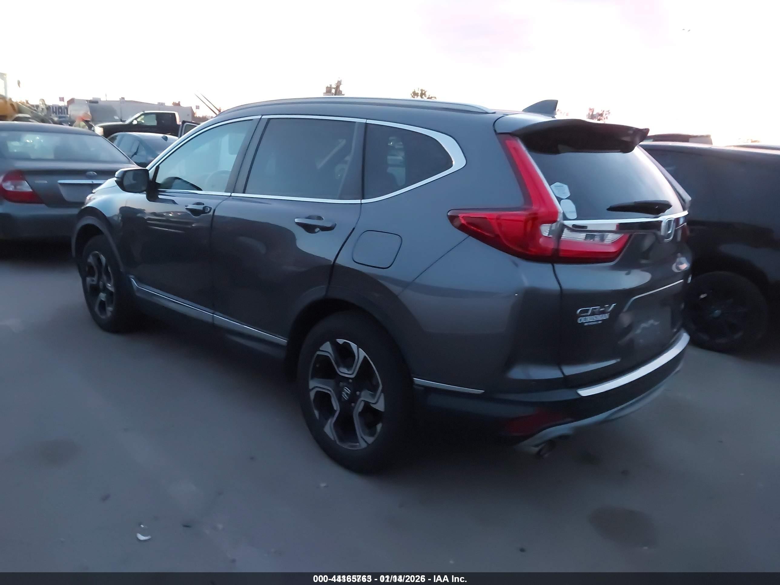 HONDA CR-V image 3