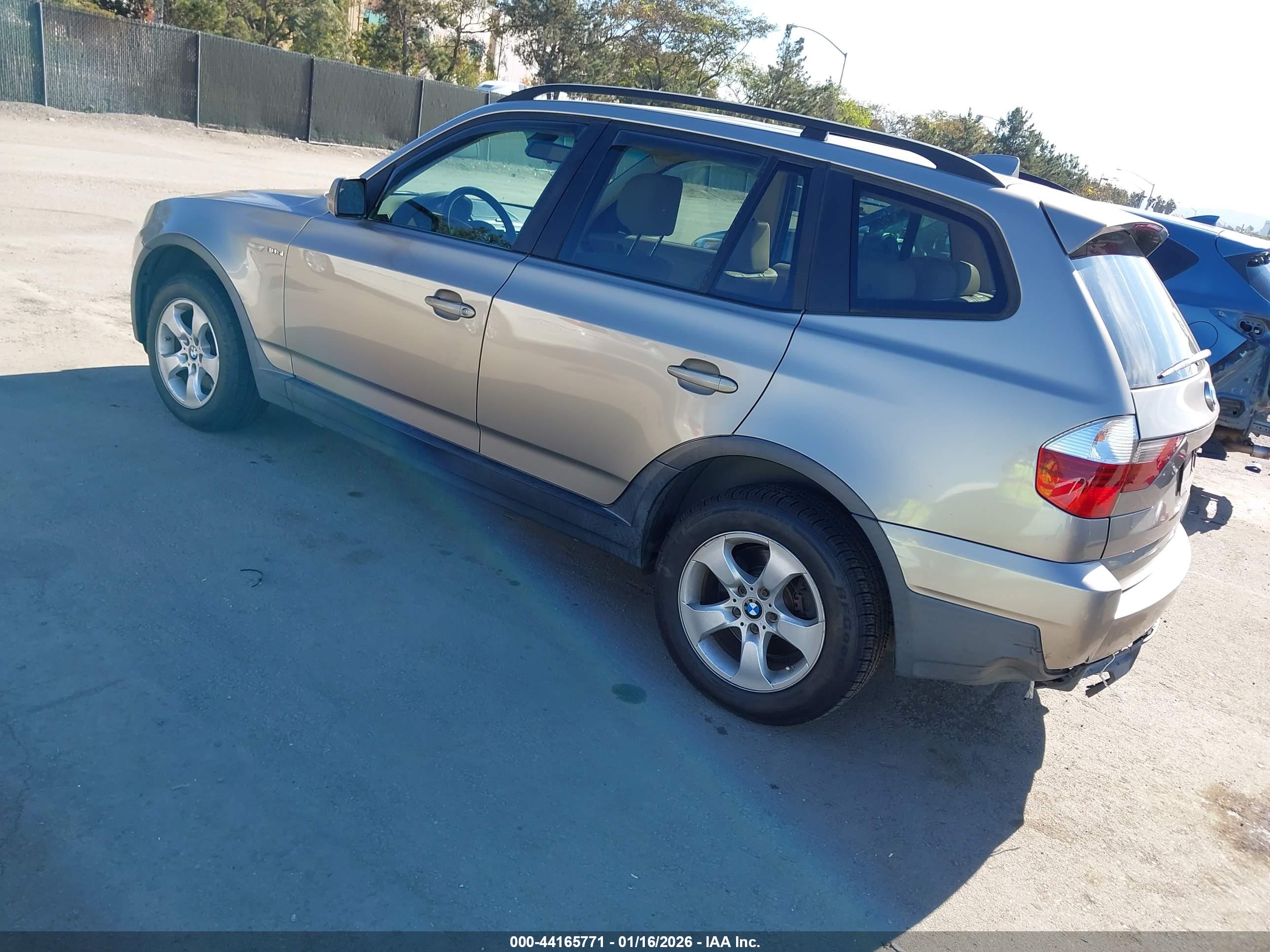 BMW X3 image 3