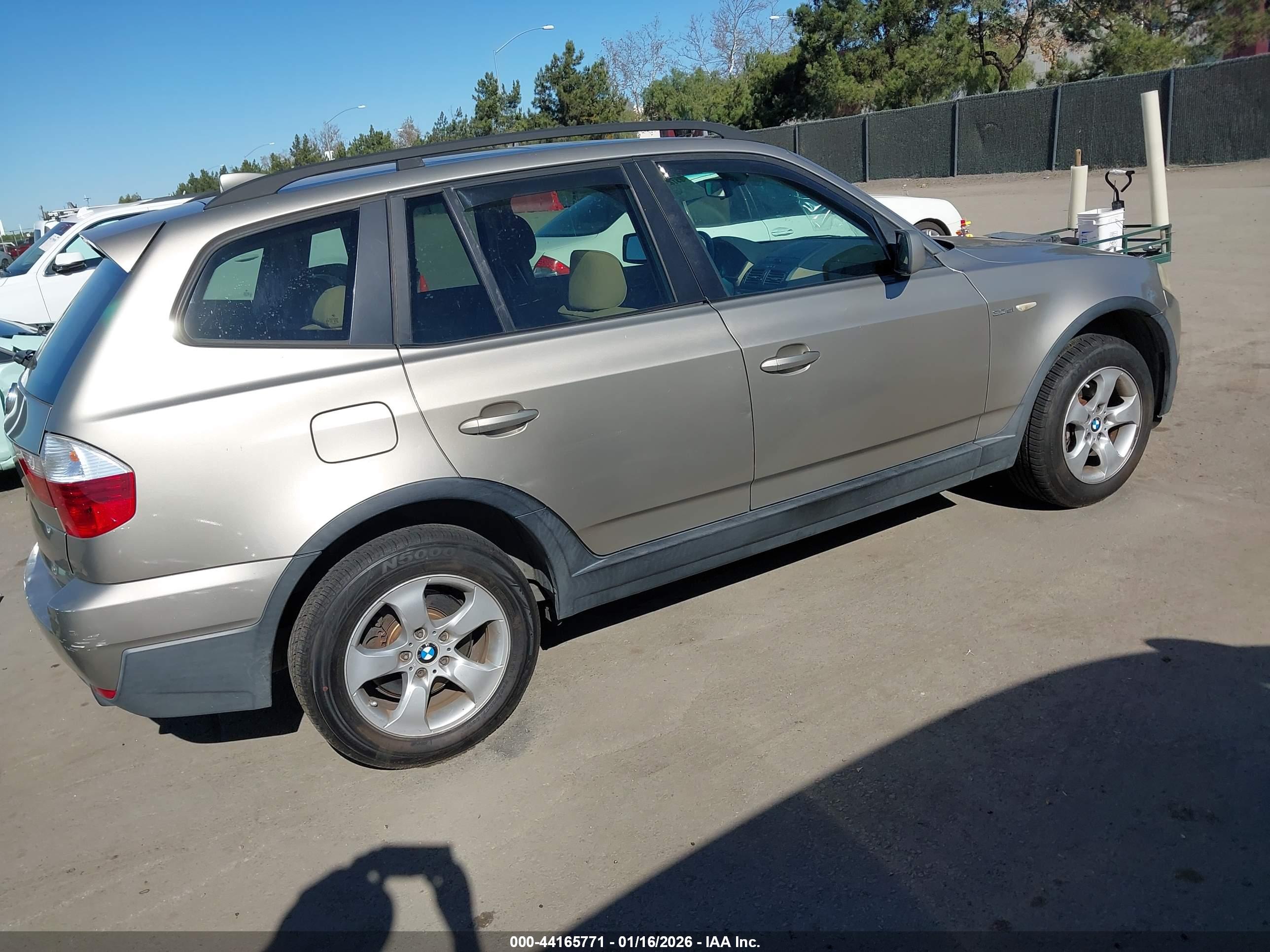 BMW X3 image 4