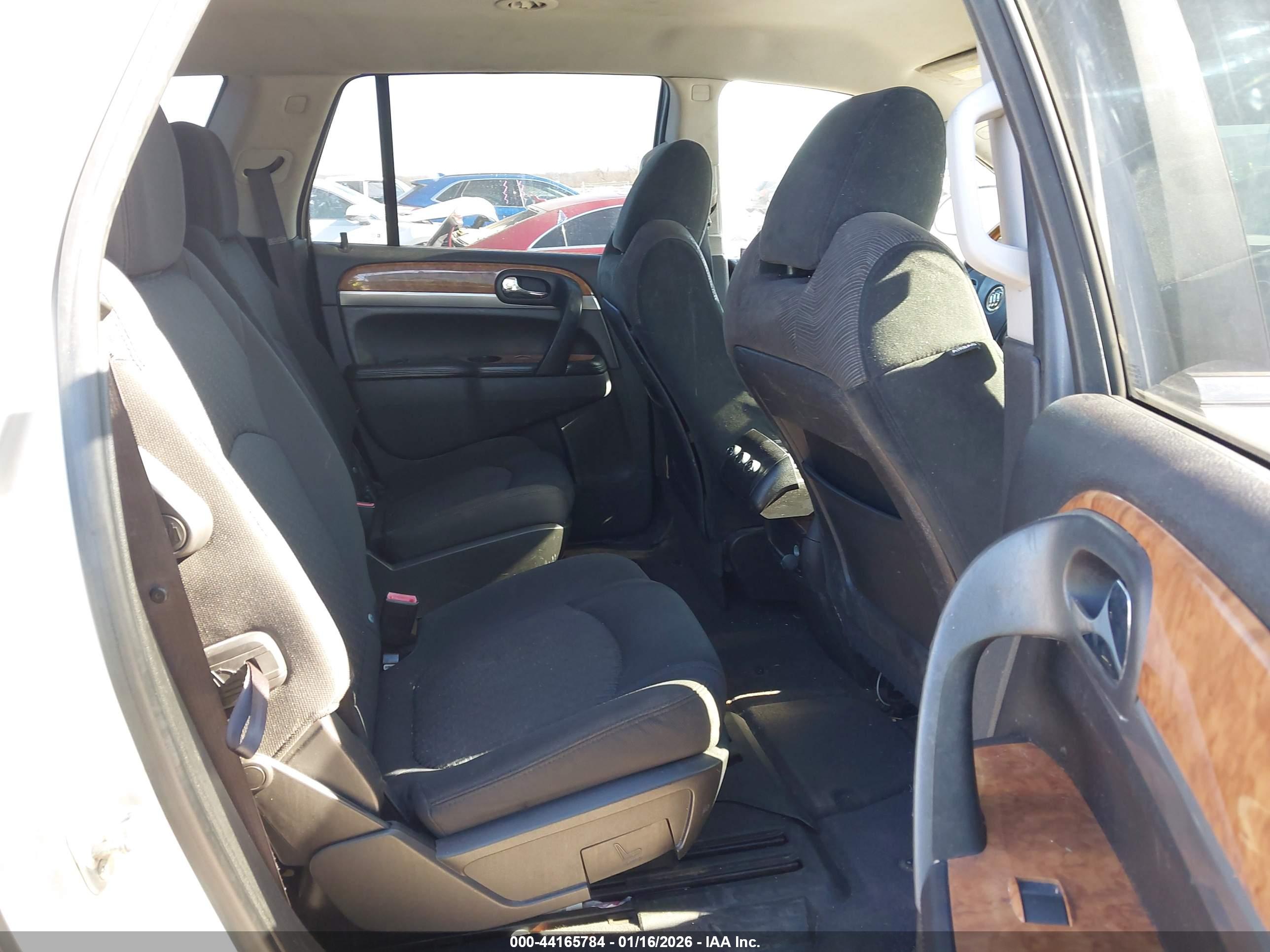 BUICK ENCLAVE image 8