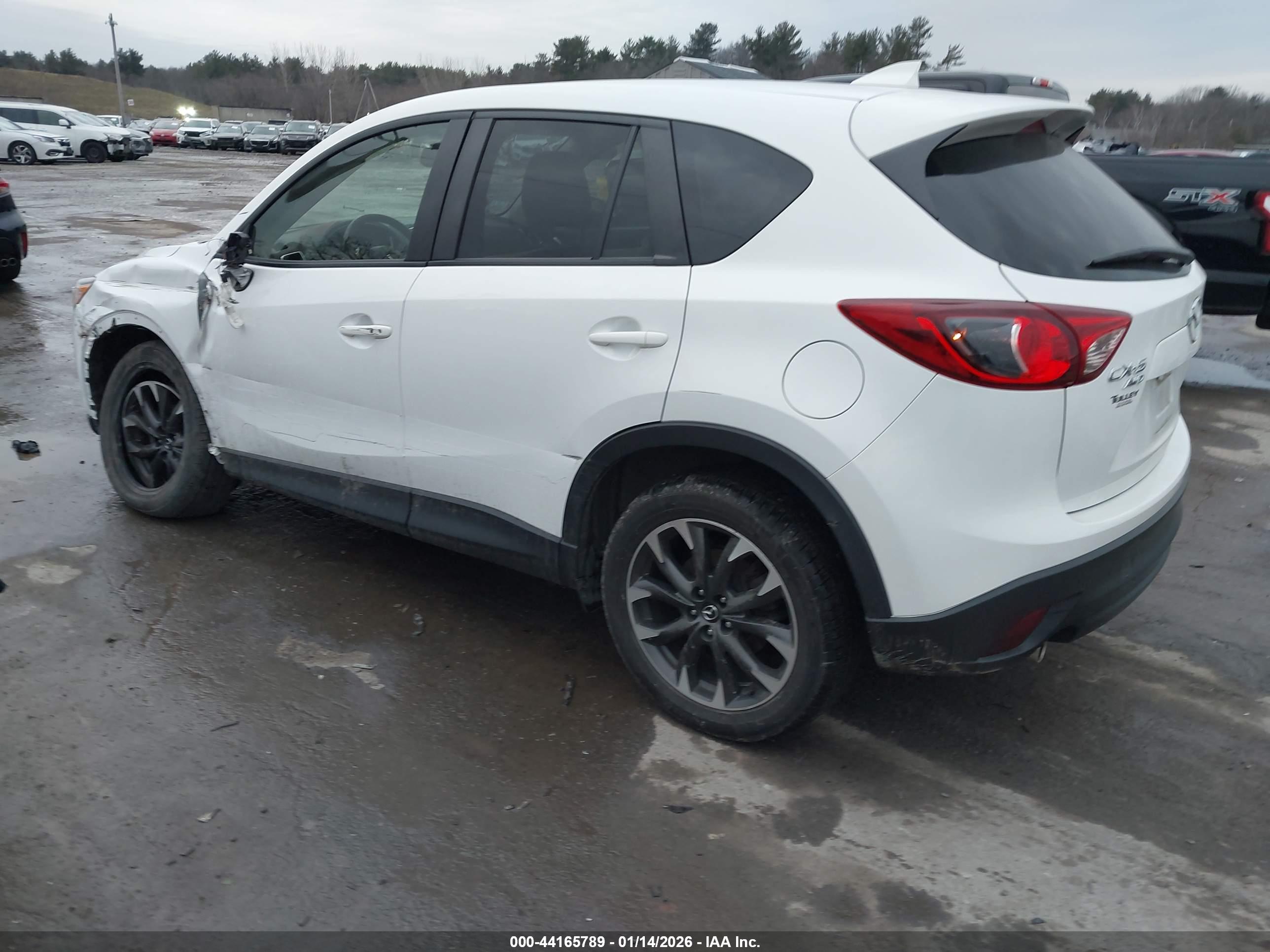 MAZDA CX-5 image 3