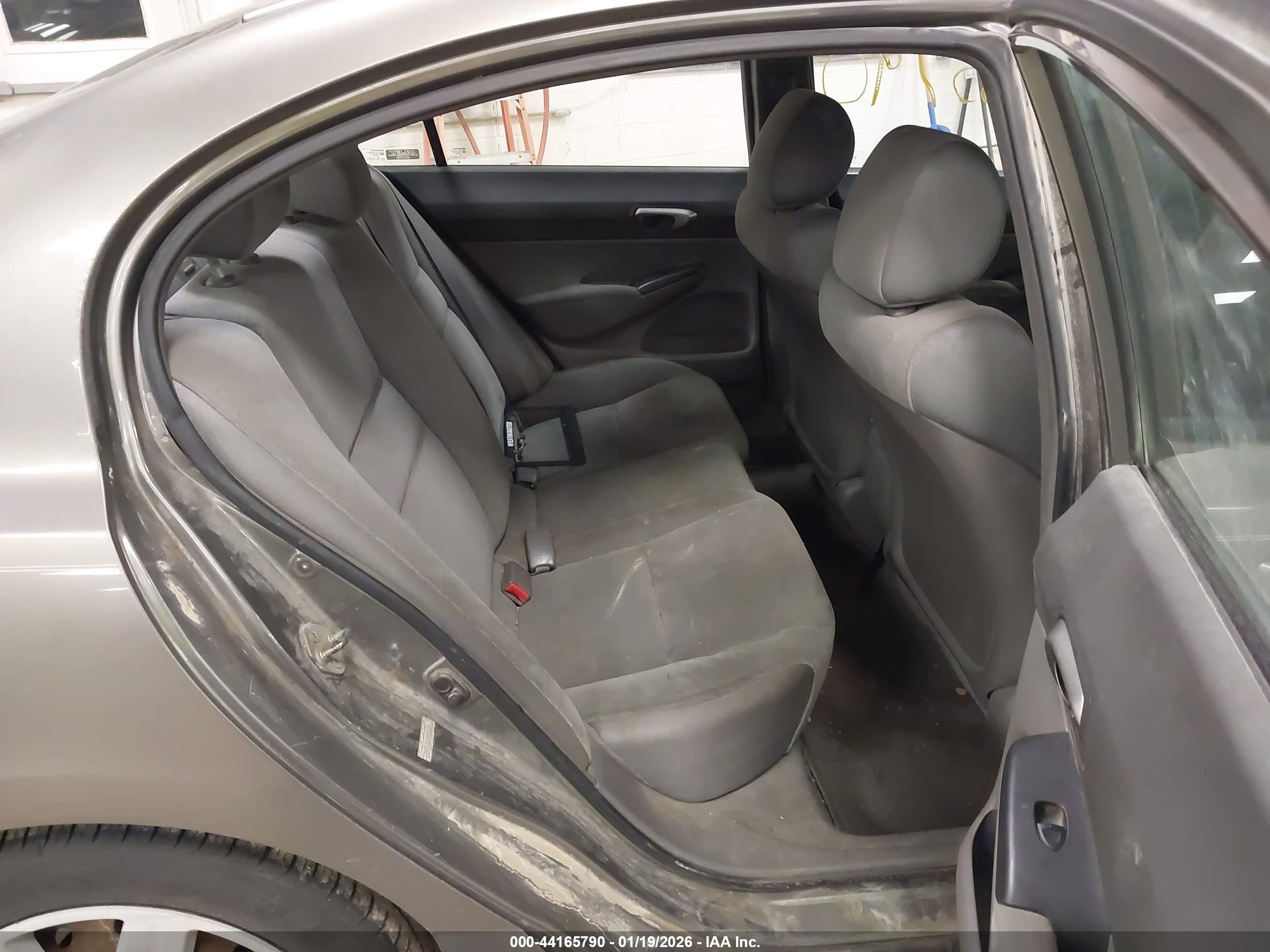 HONDA CIVIC image 8