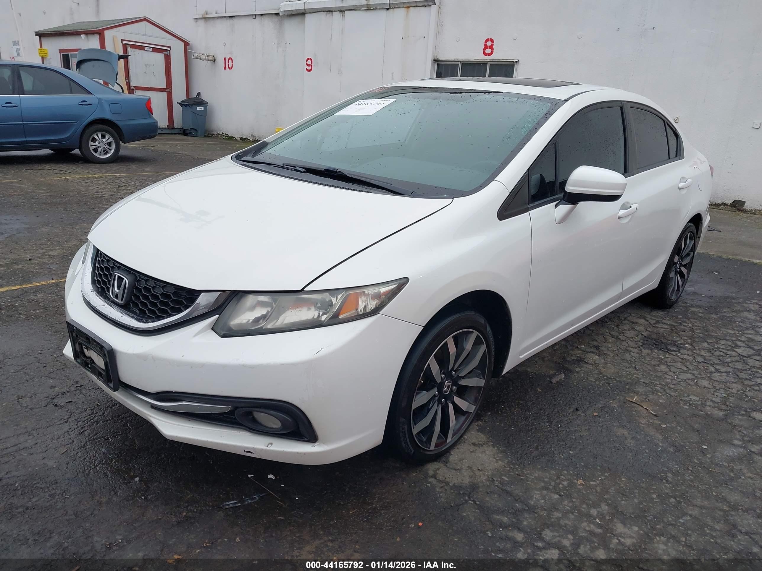 HONDA CIVIC image 2