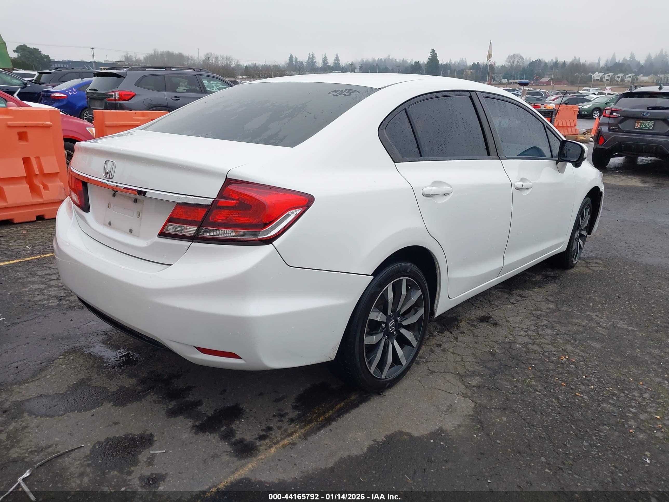 HONDA CIVIC image 4