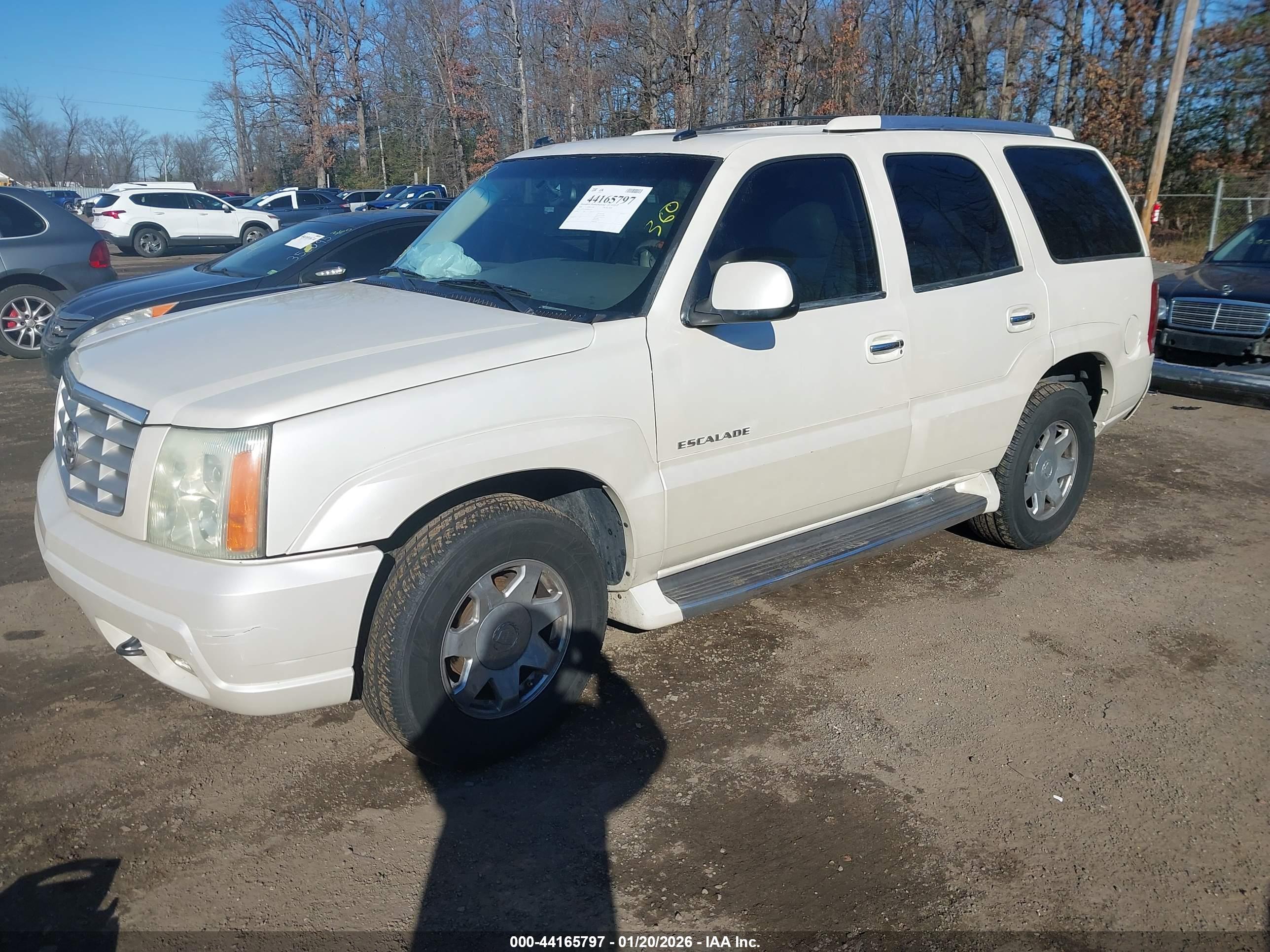 CADILLAC ESCALADE image 2