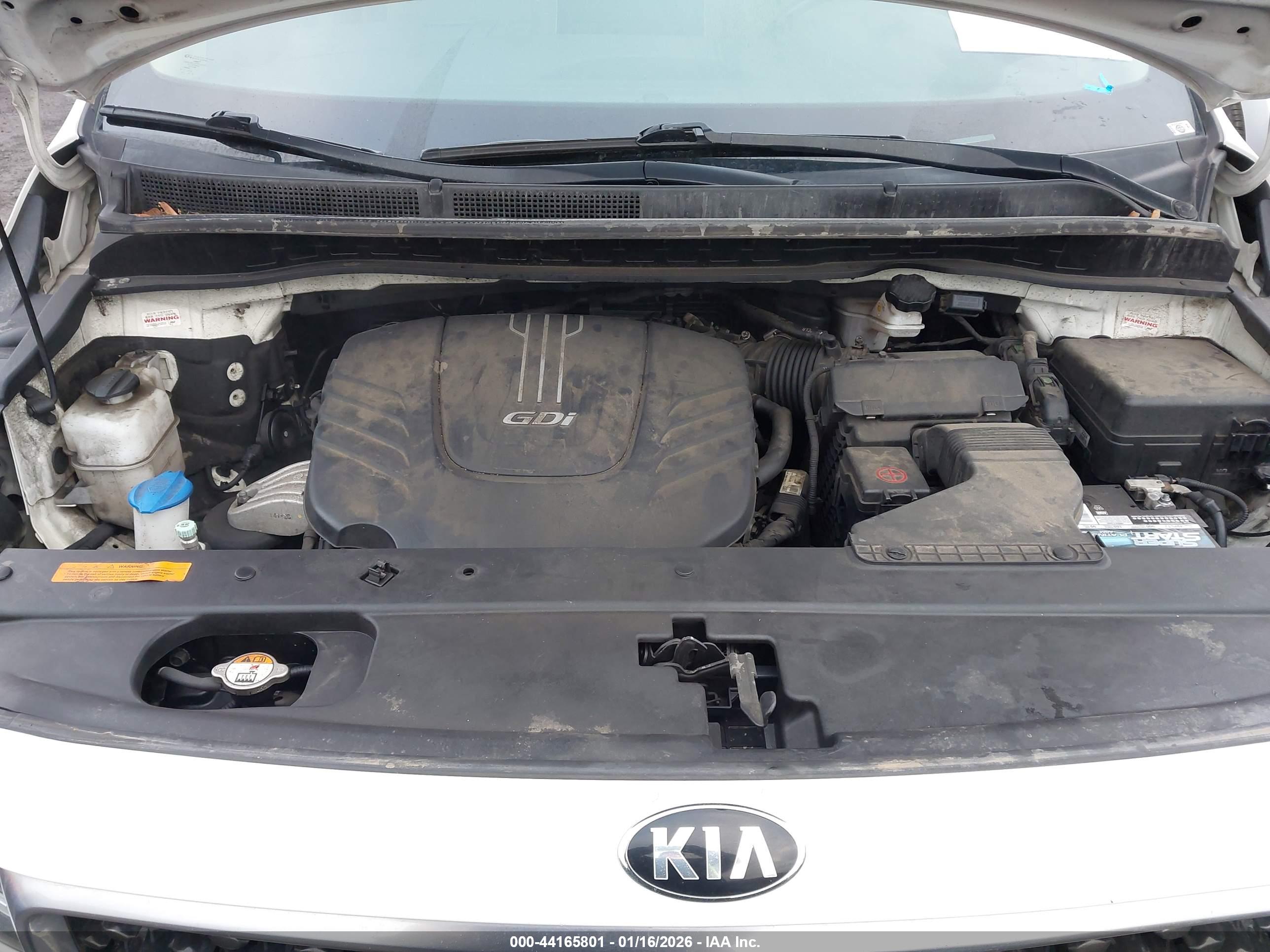 KIA SEDONA image 10