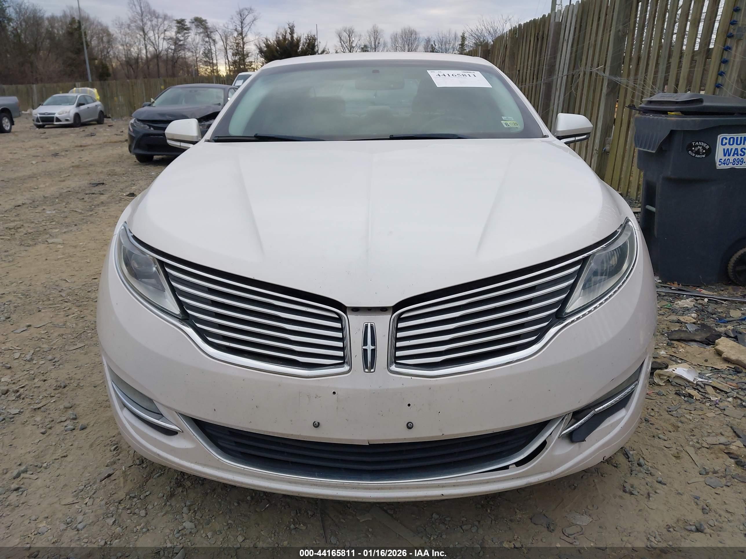 LINCOLN MKZ image 6