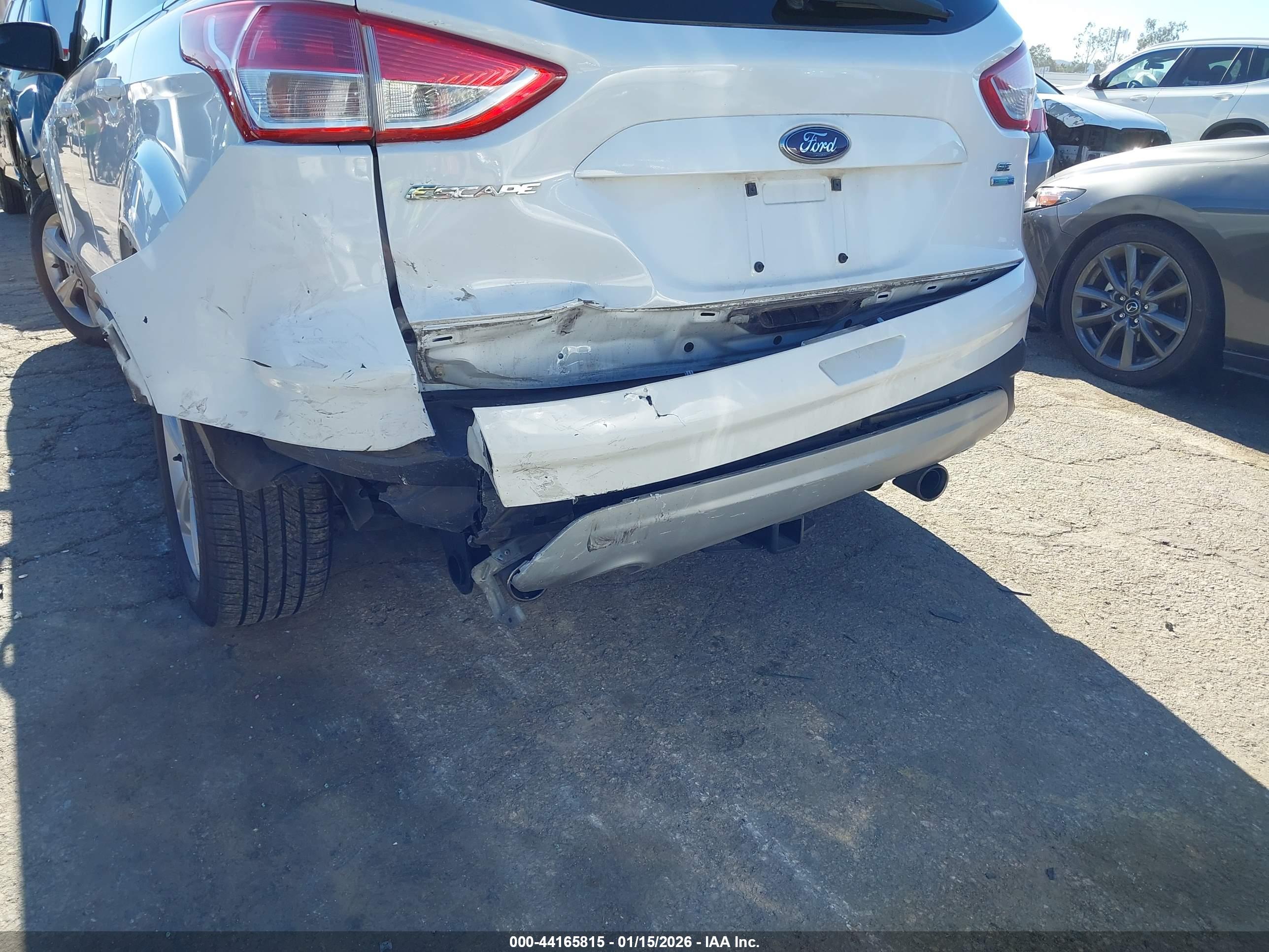 FORD ESCAPE image 6