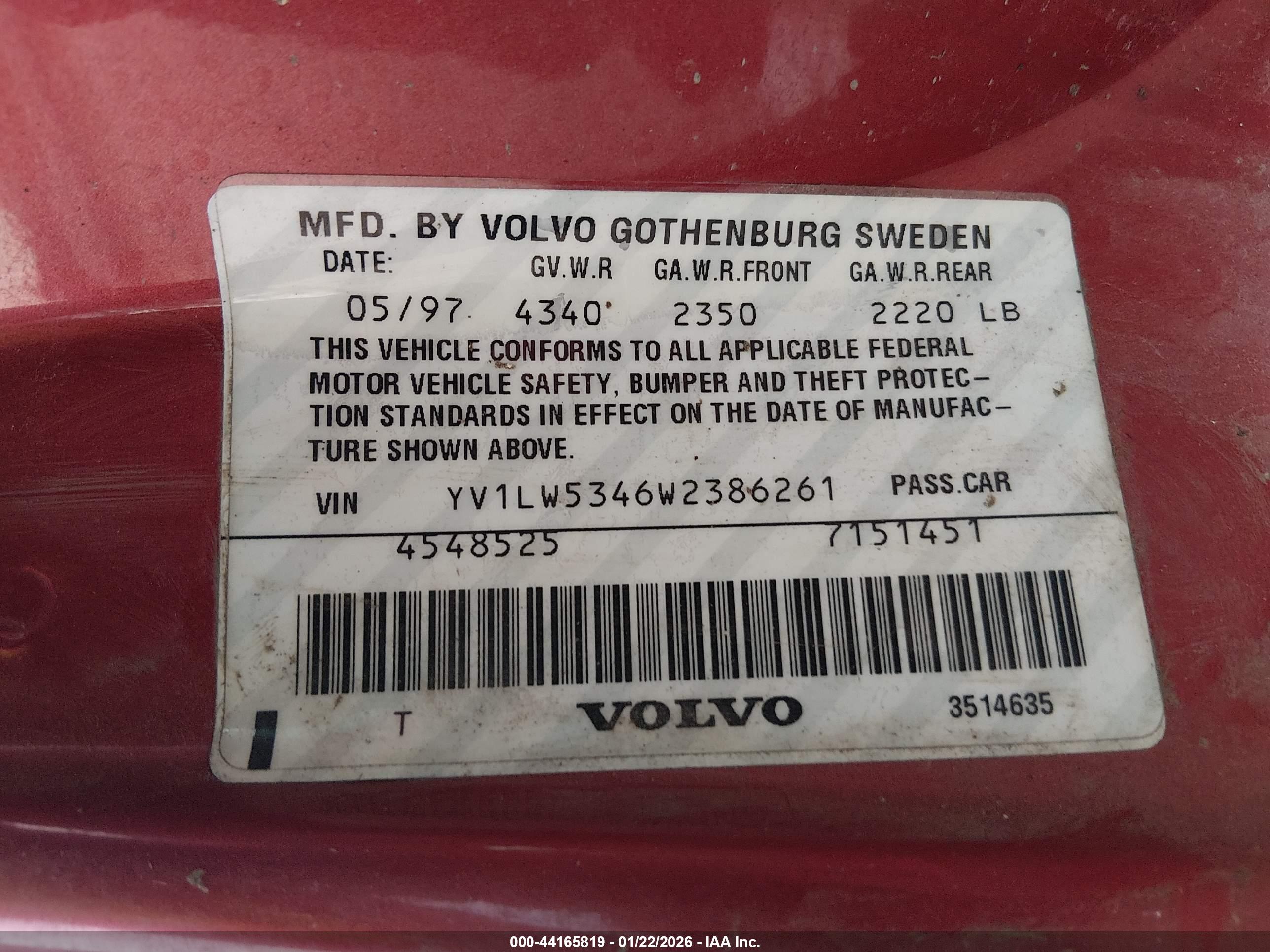 VOLVO V70 image 9