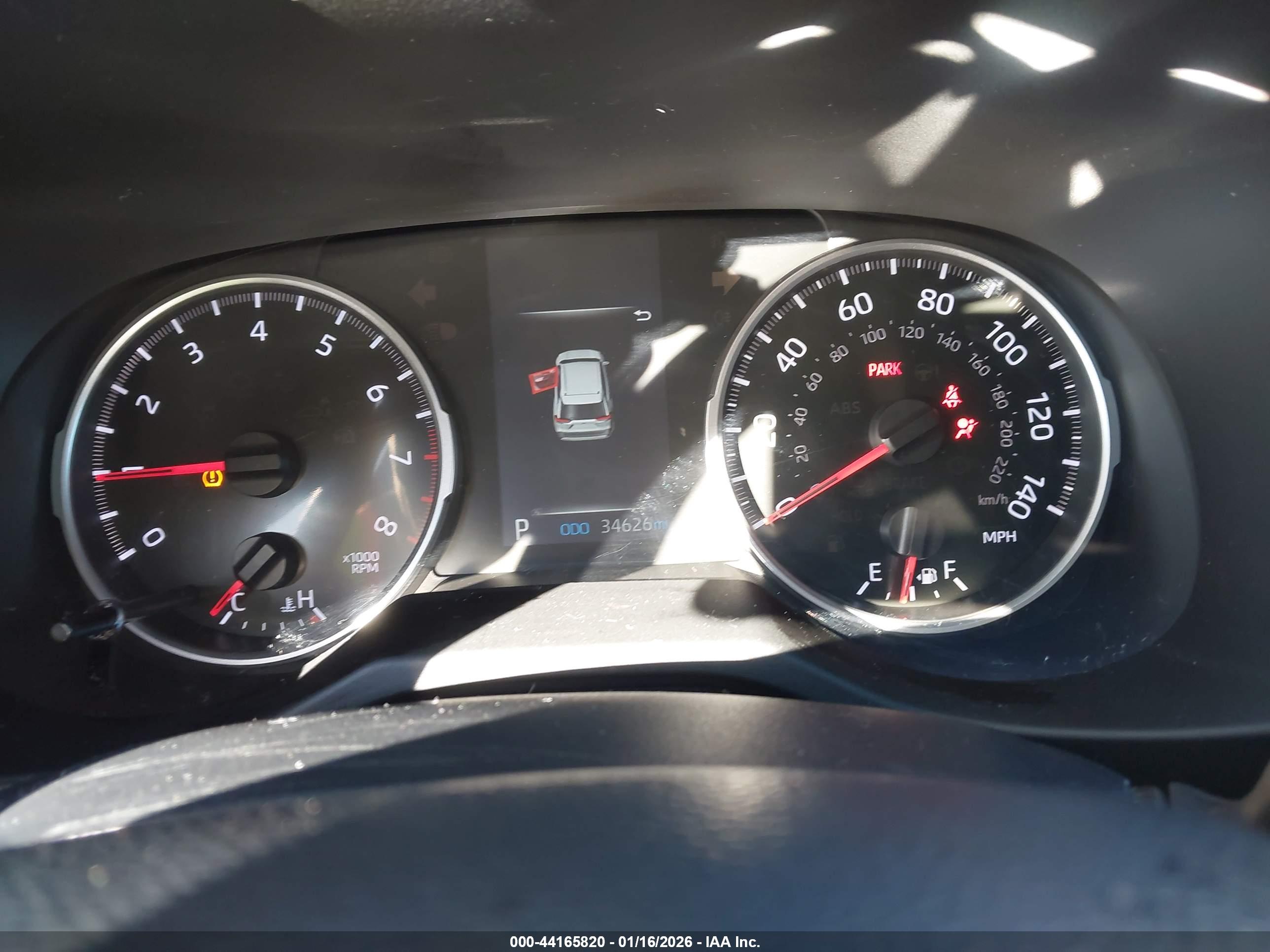 TOYOTA RAV4 image 7