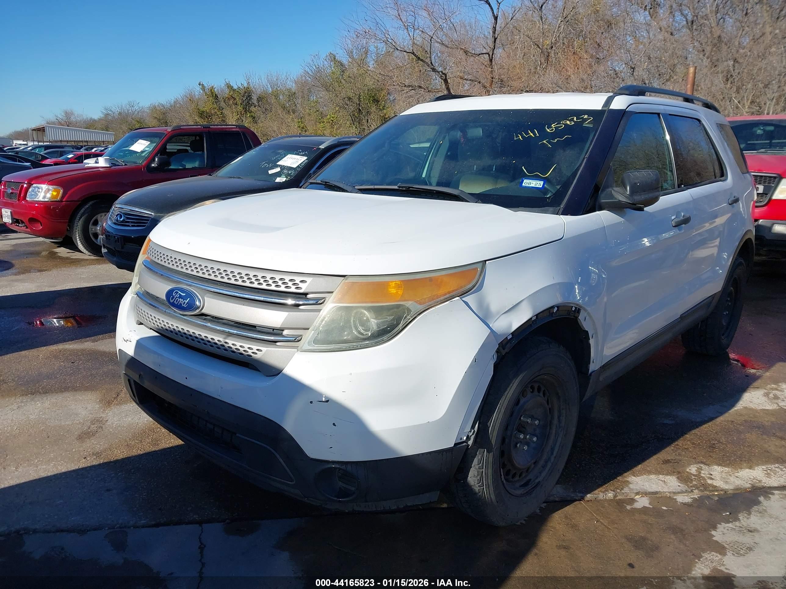 FORD EXPLORER image 2