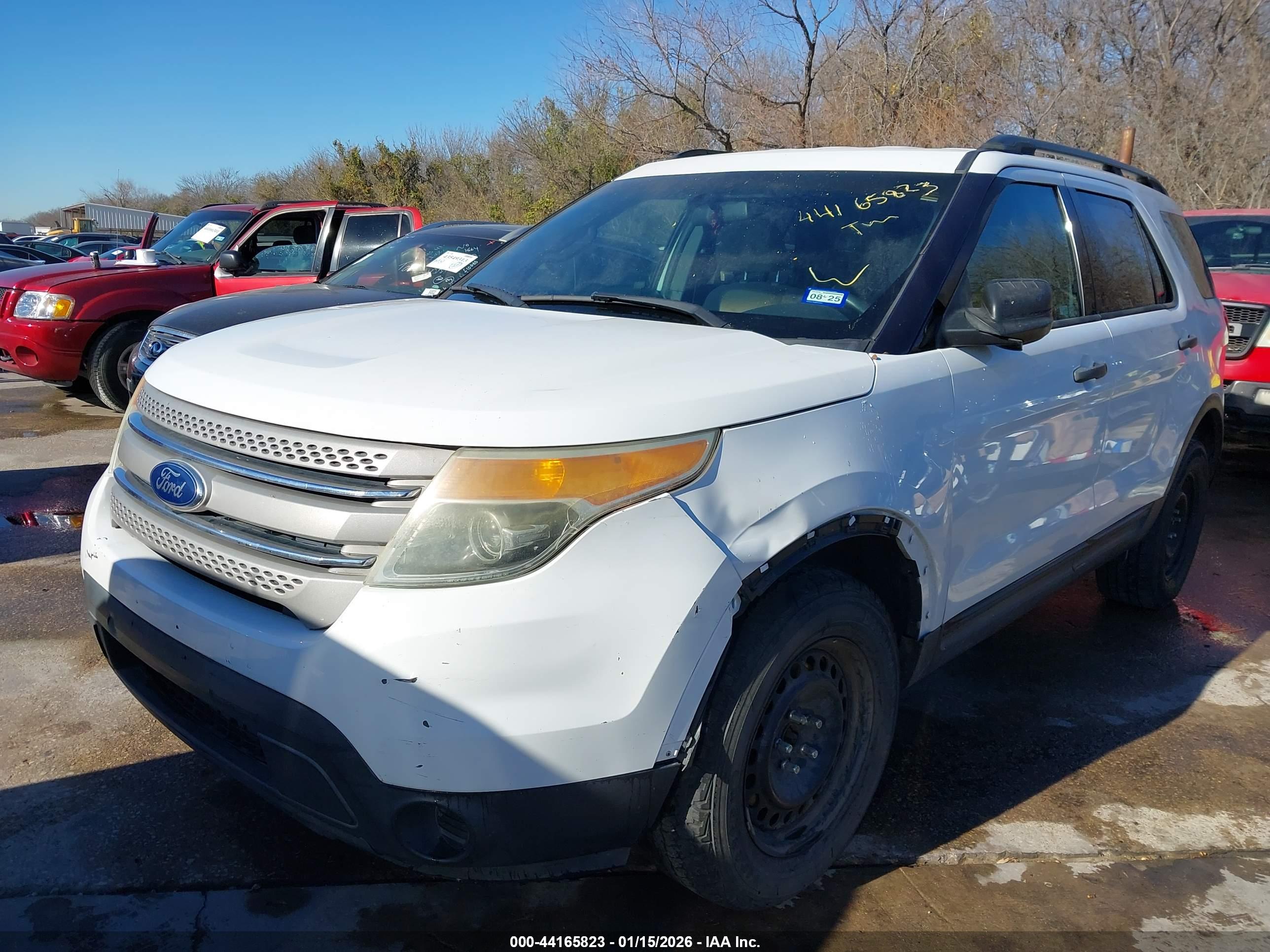 FORD EXPLORER image 6