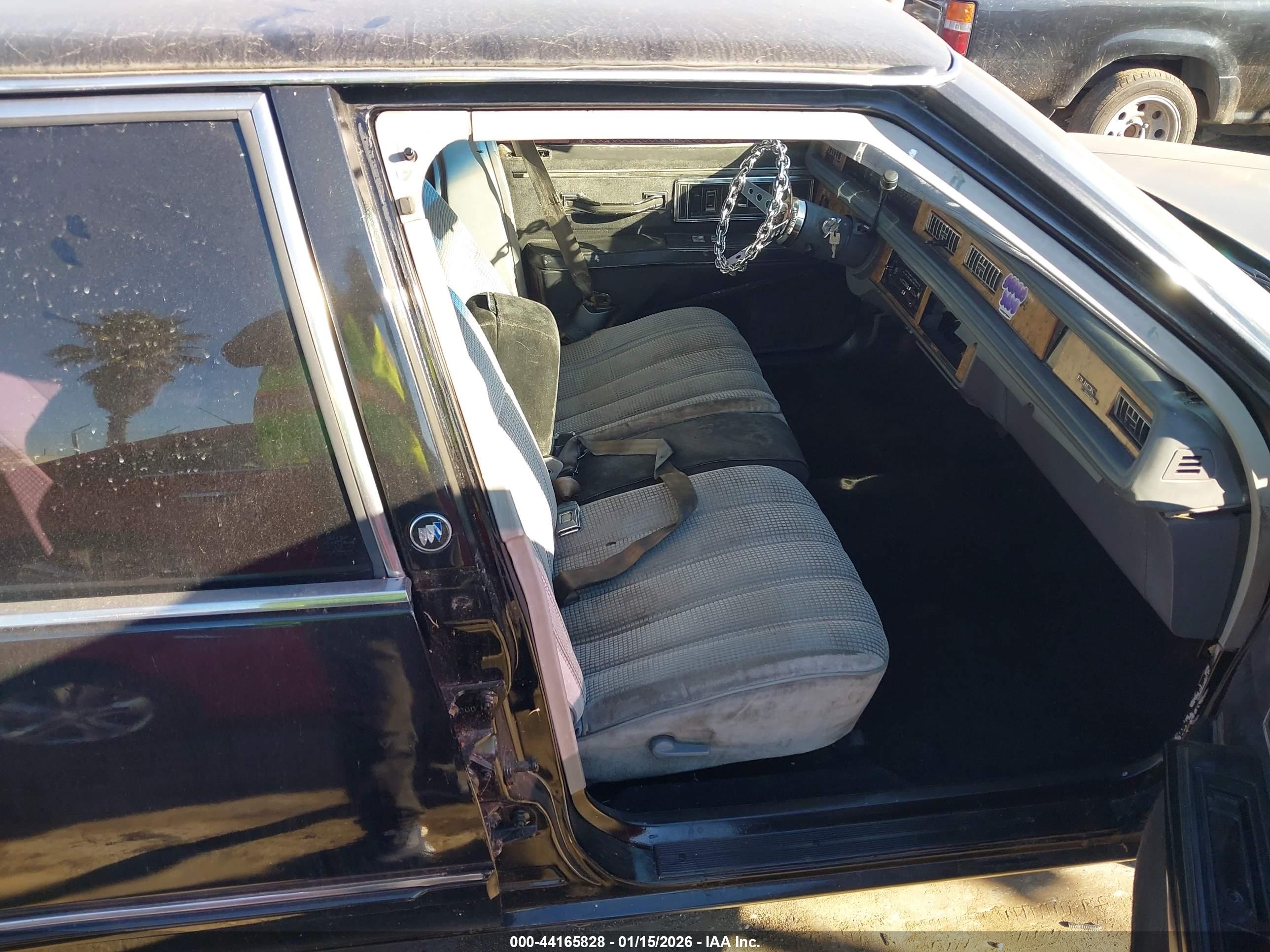 BUICK LESABRE image 5
