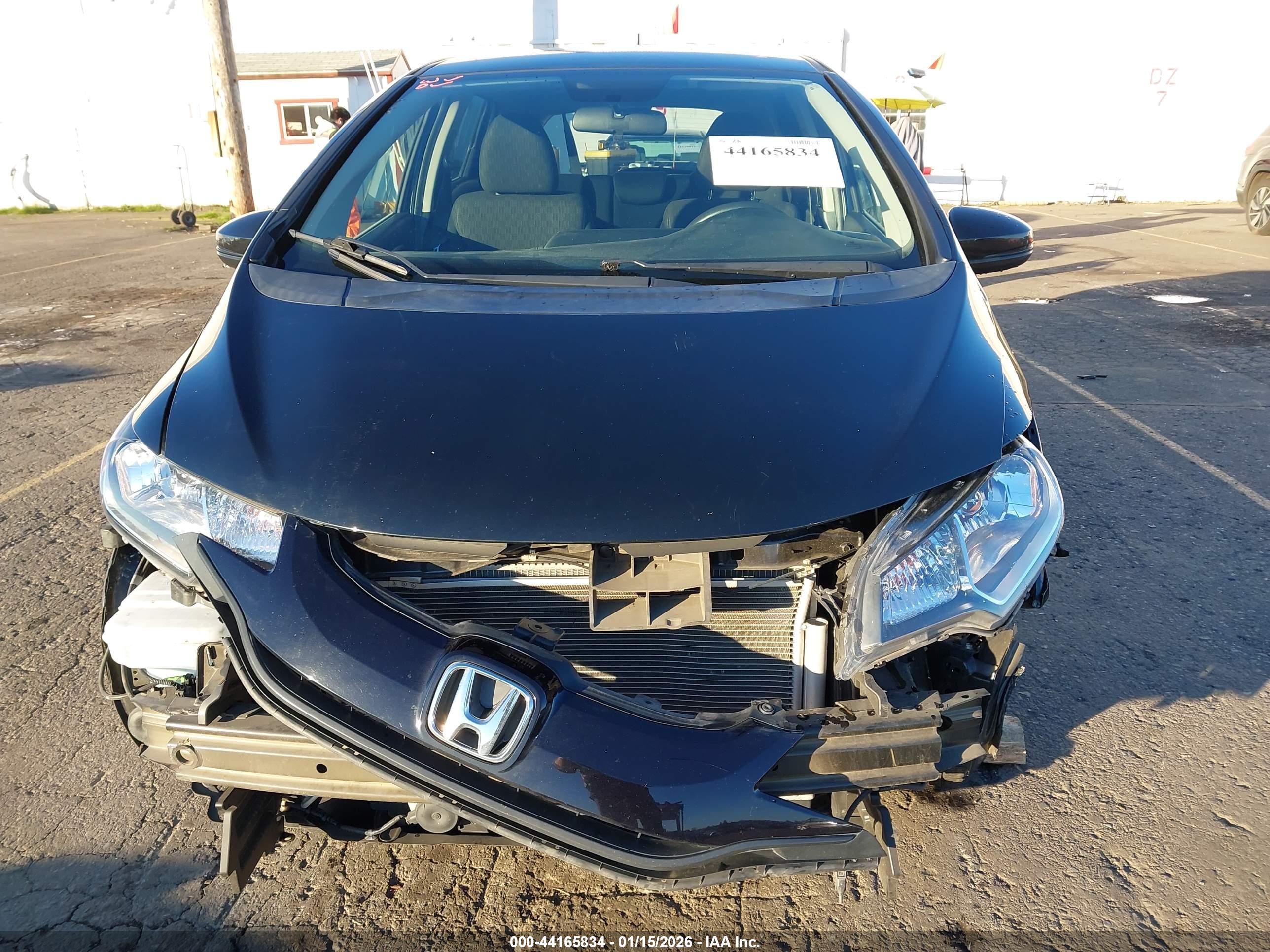 HONDA FIT image 6