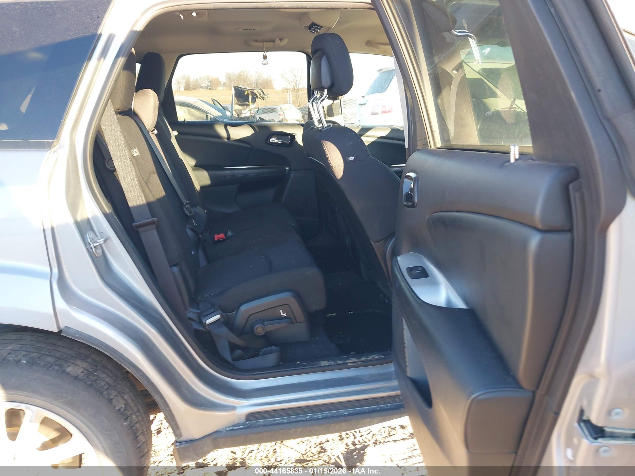 DODGE JOURNEY image 8