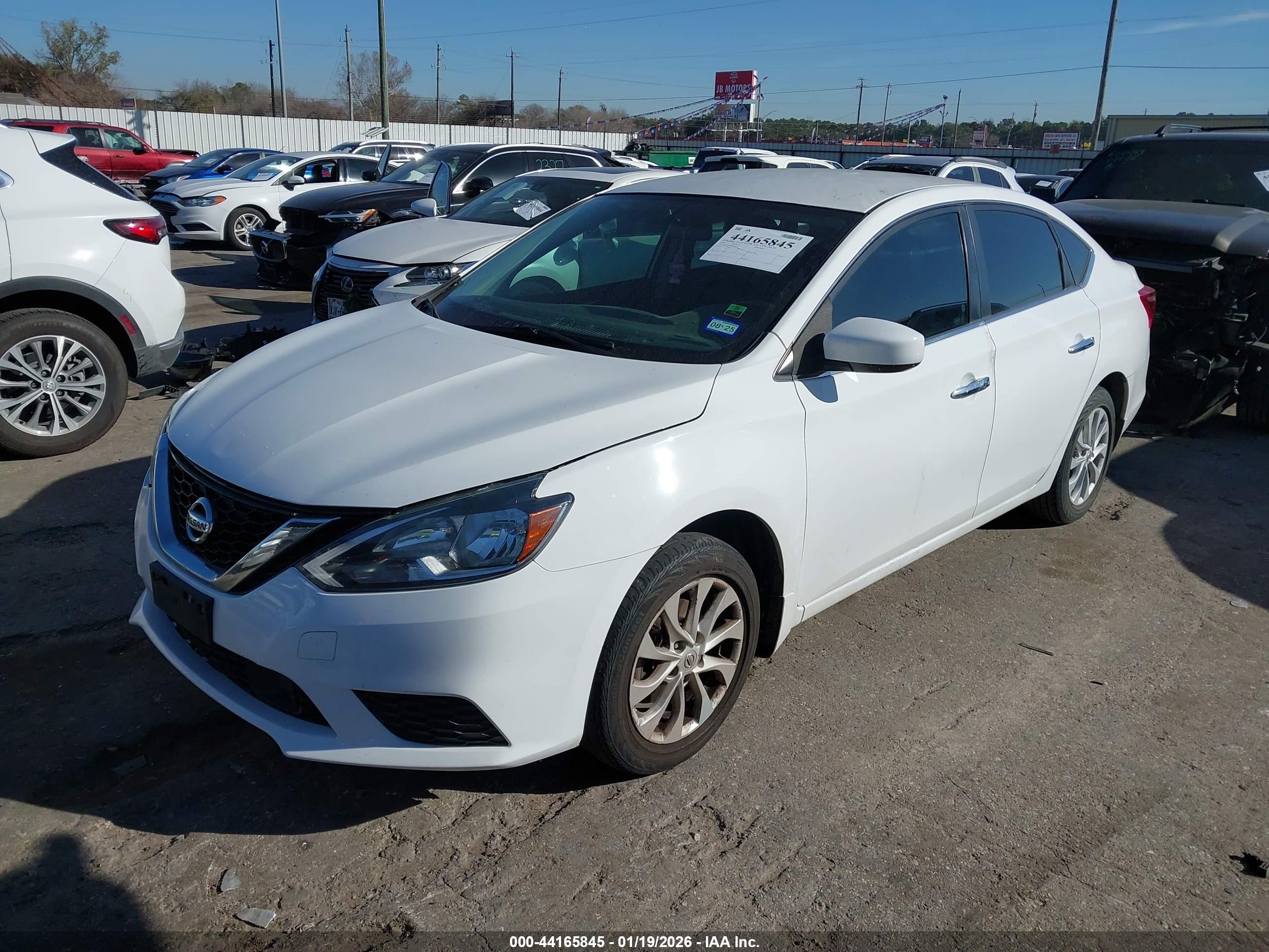 NISSAN SENTRA image 2