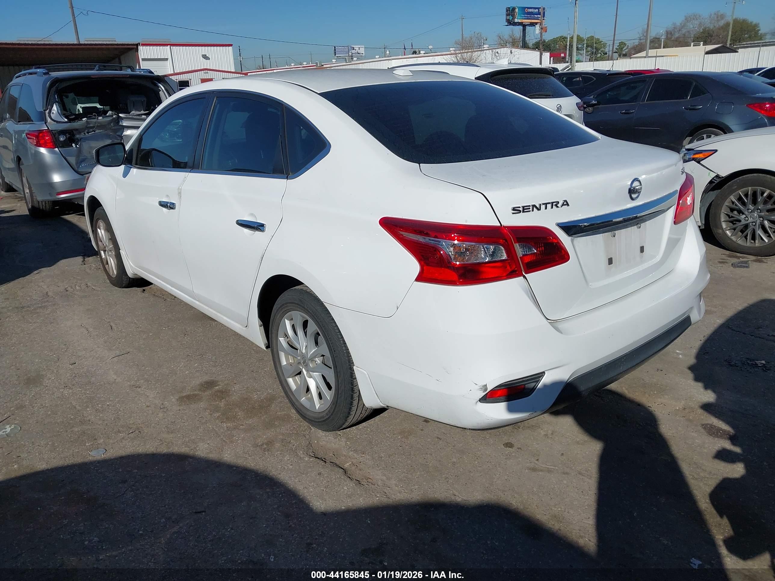 NISSAN SENTRA image 3