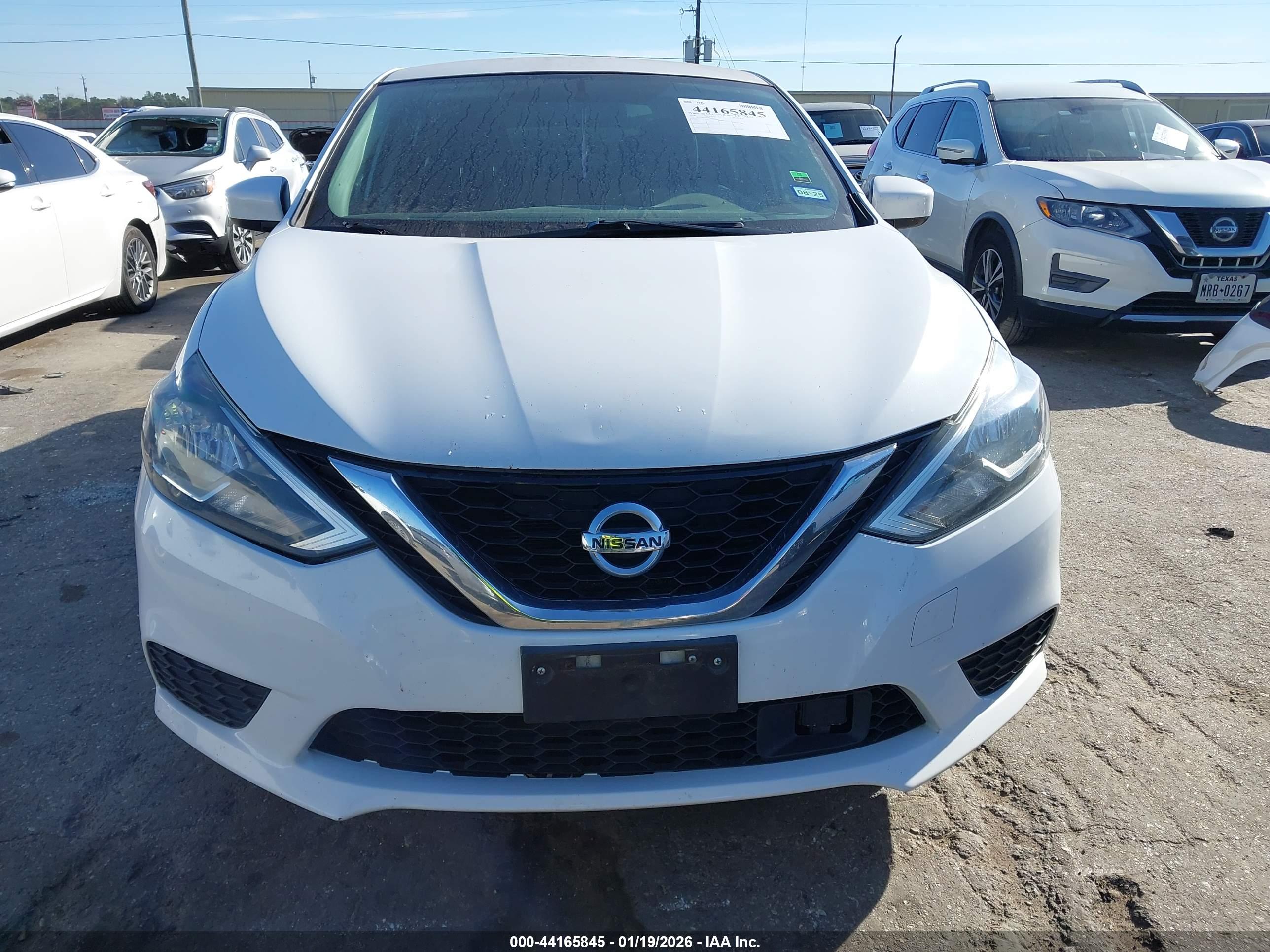 NISSAN SENTRA image 6