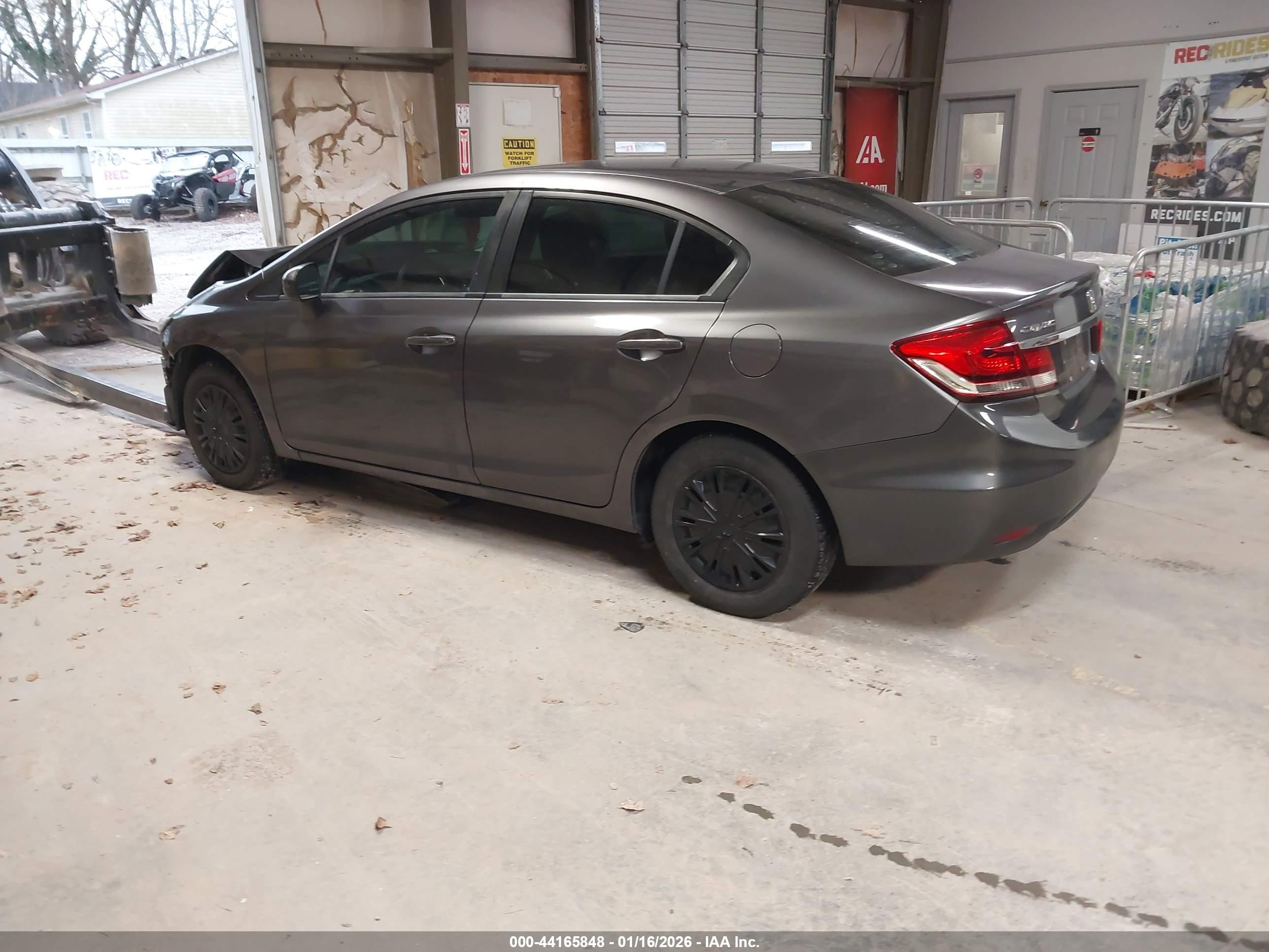 HONDA CIVIC image 3