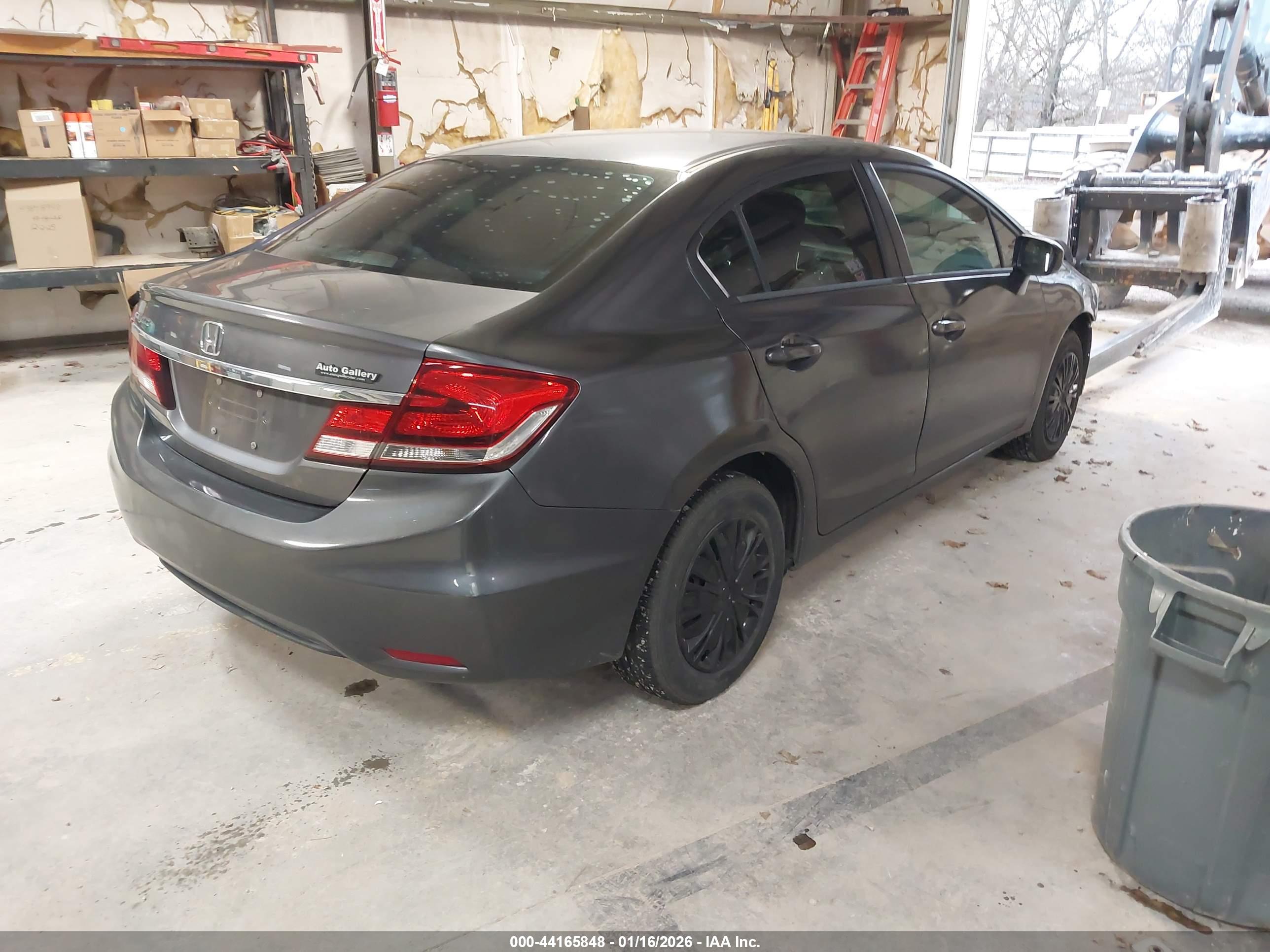 HONDA CIVIC image 4