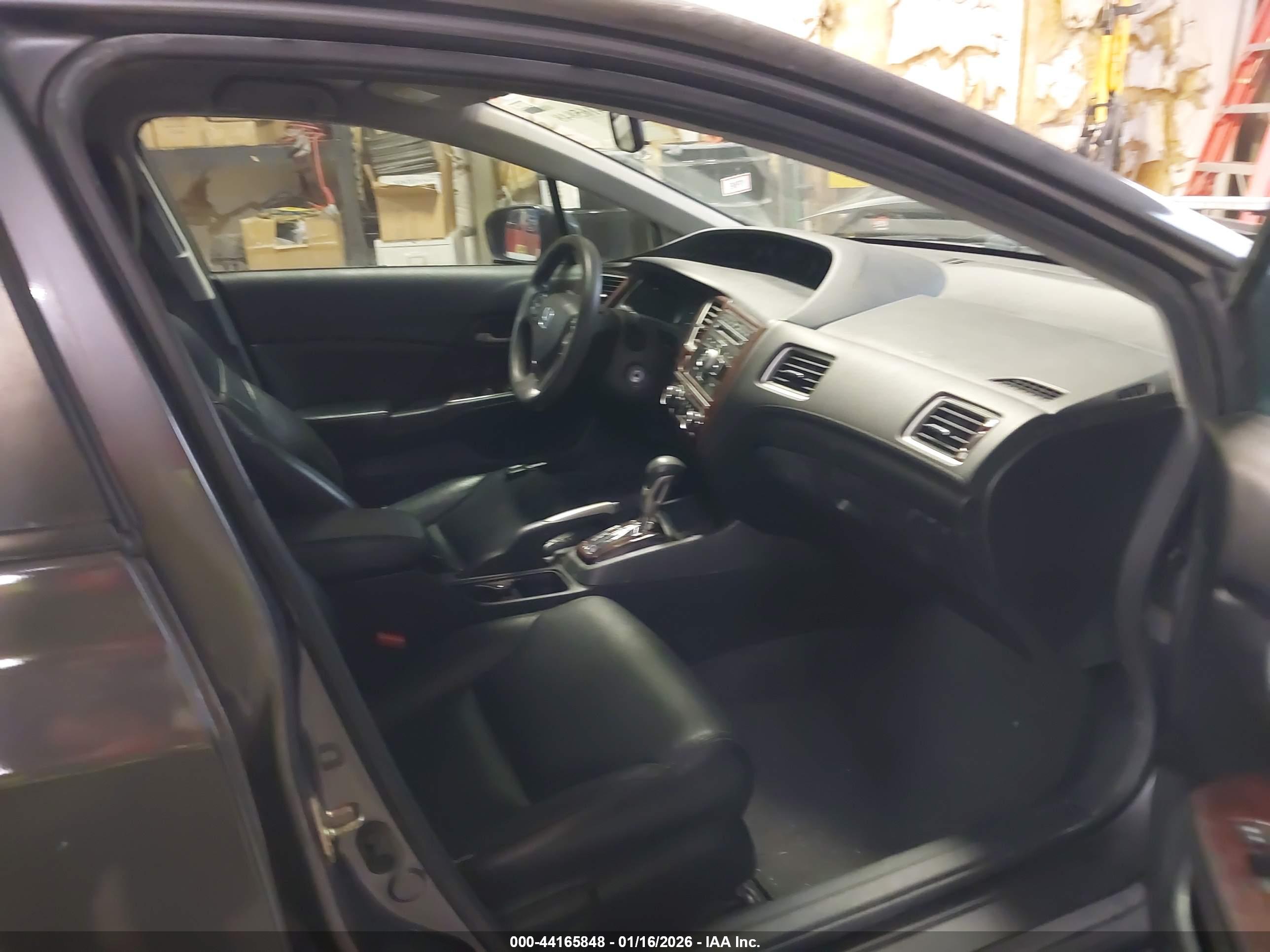 HONDA CIVIC image 5