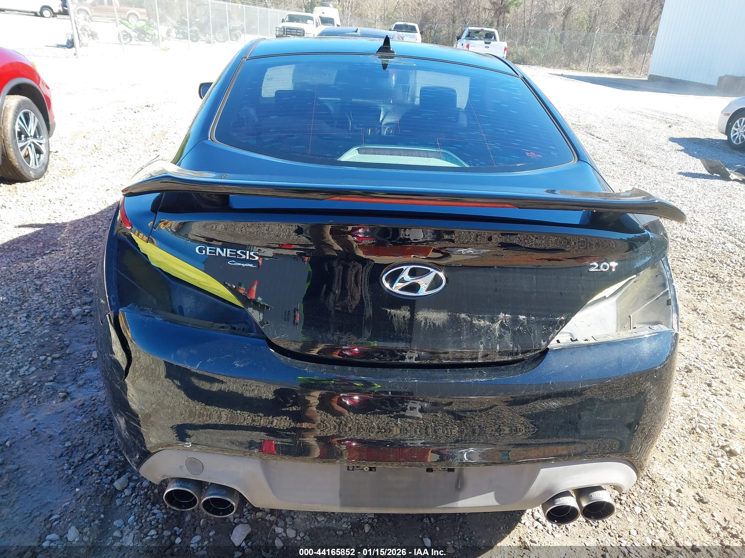 HYUNDAI GENESIS image 6