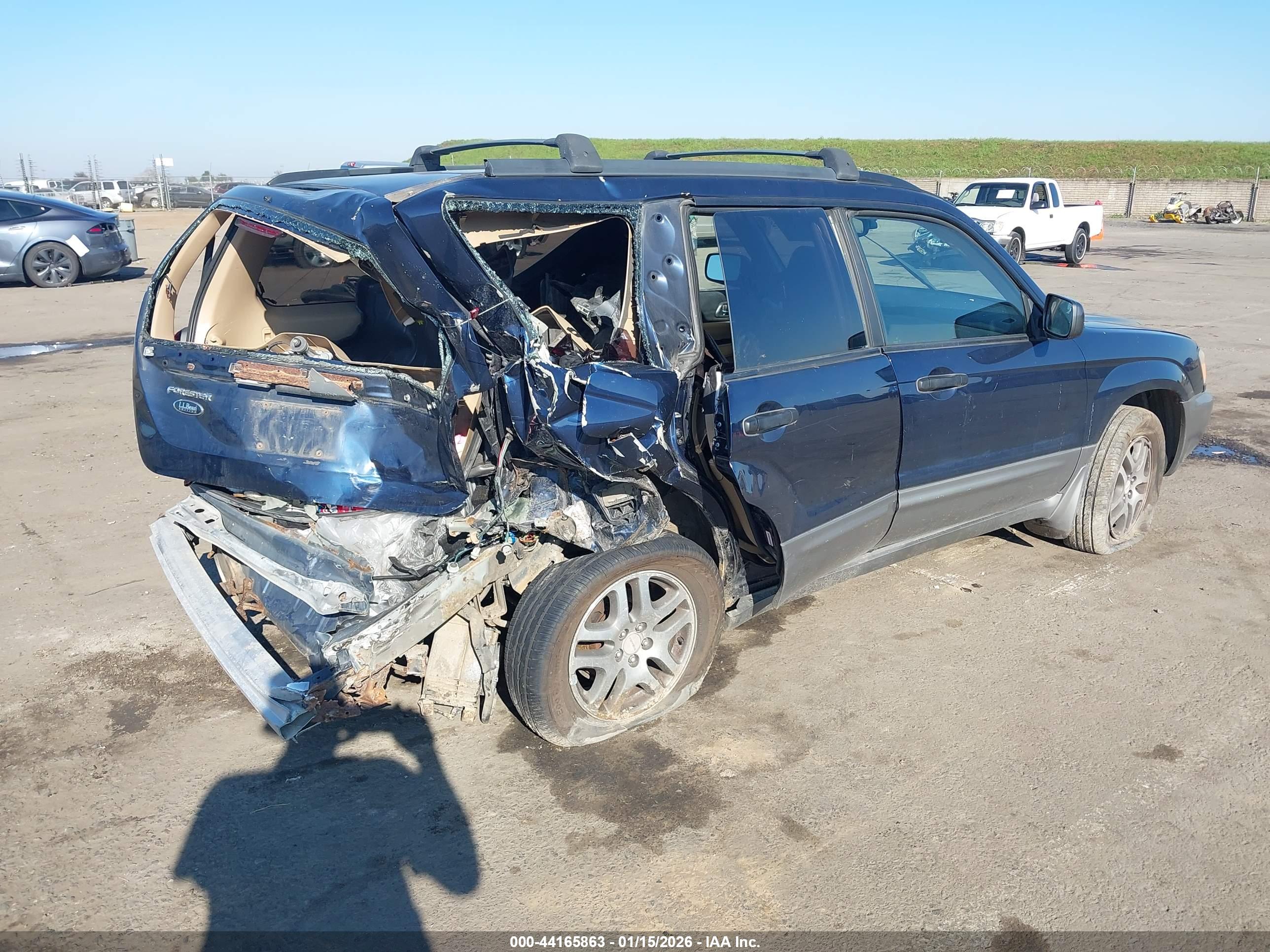 SUBARU FORESTER image 4