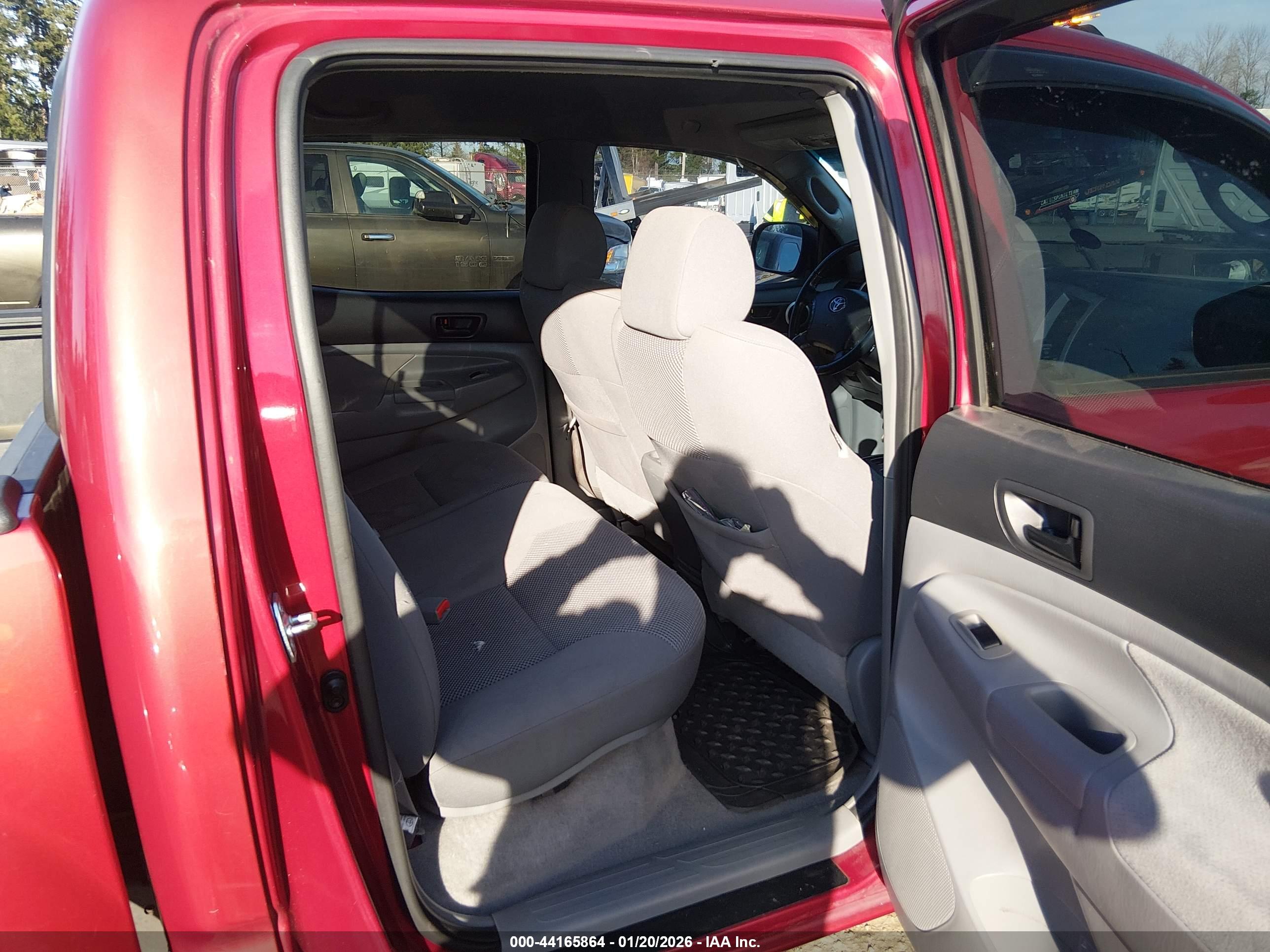 TOYOTA TACOMA image 8