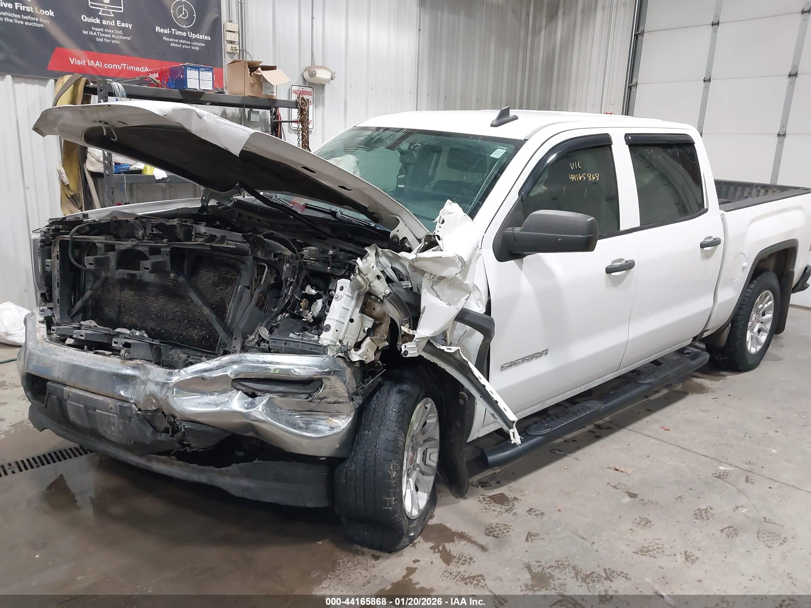 GMC SIERRA image 2