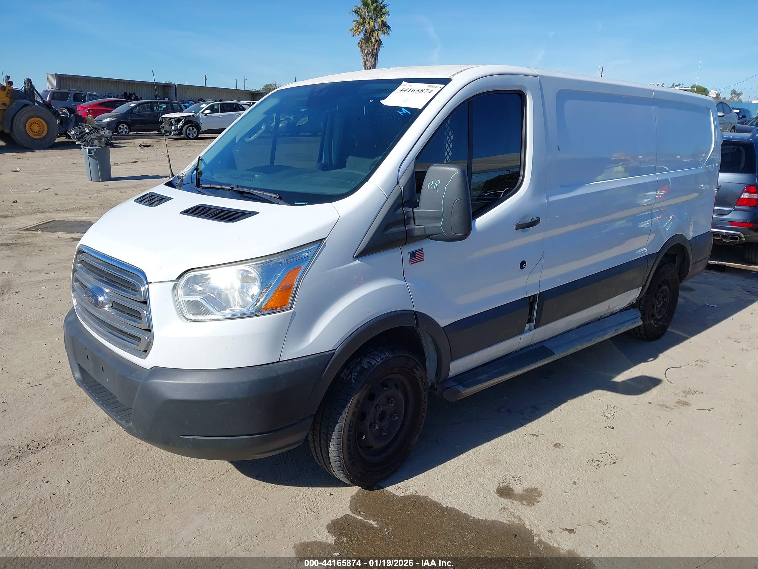 FORD TRANSIT-250 image 2