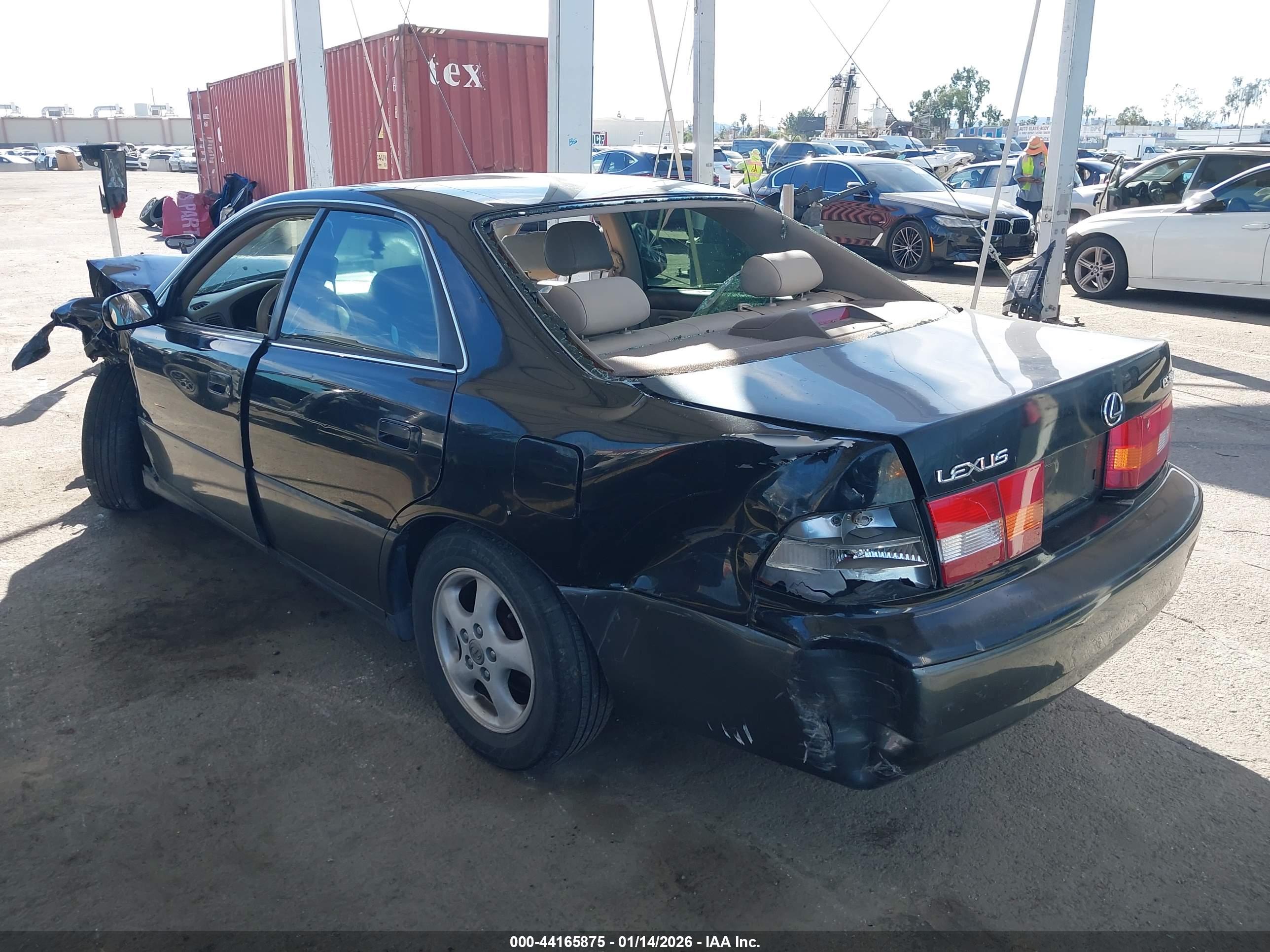 LEXUS ES image 3
