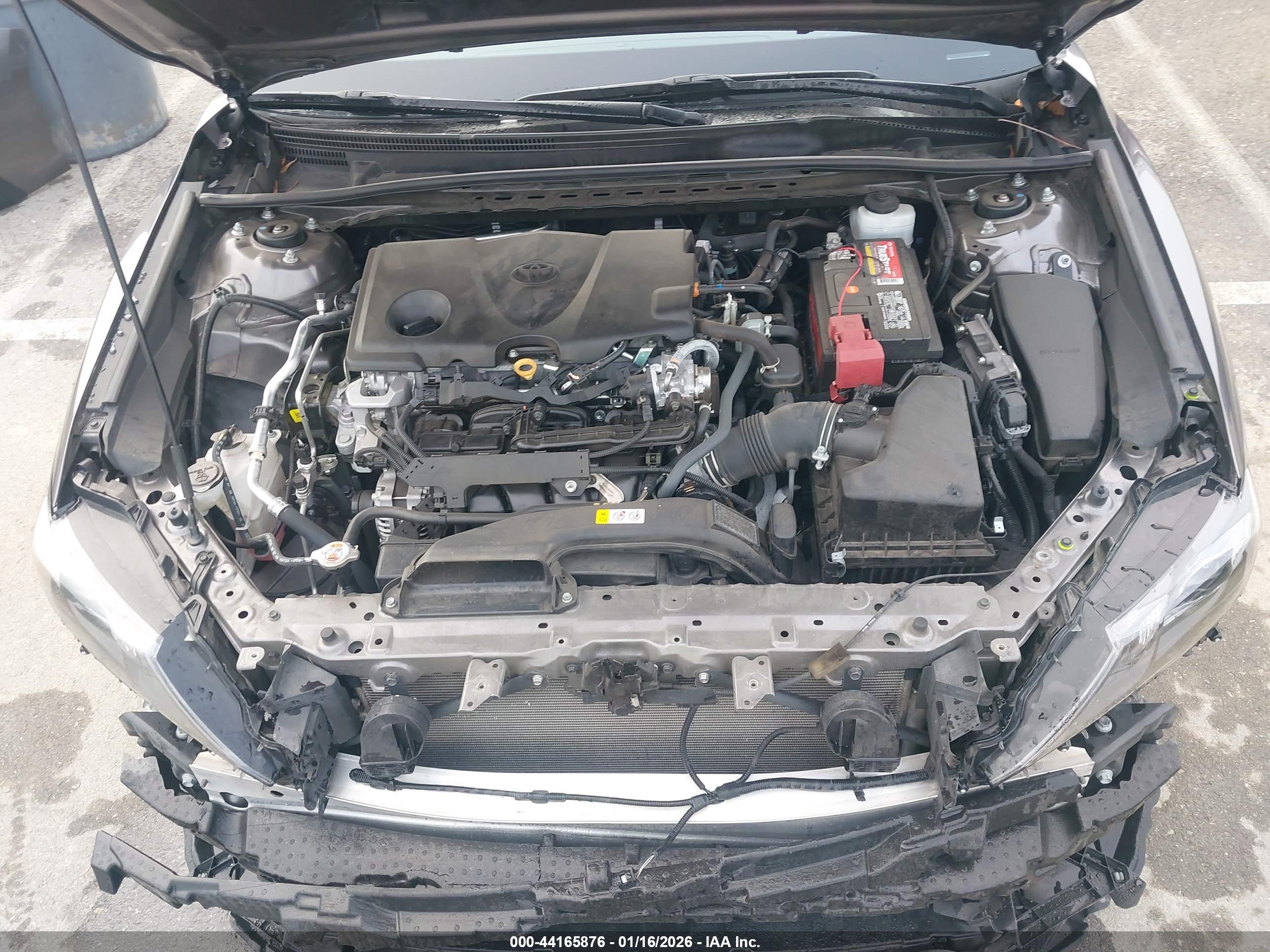 TOYOTA CAMRY image 10