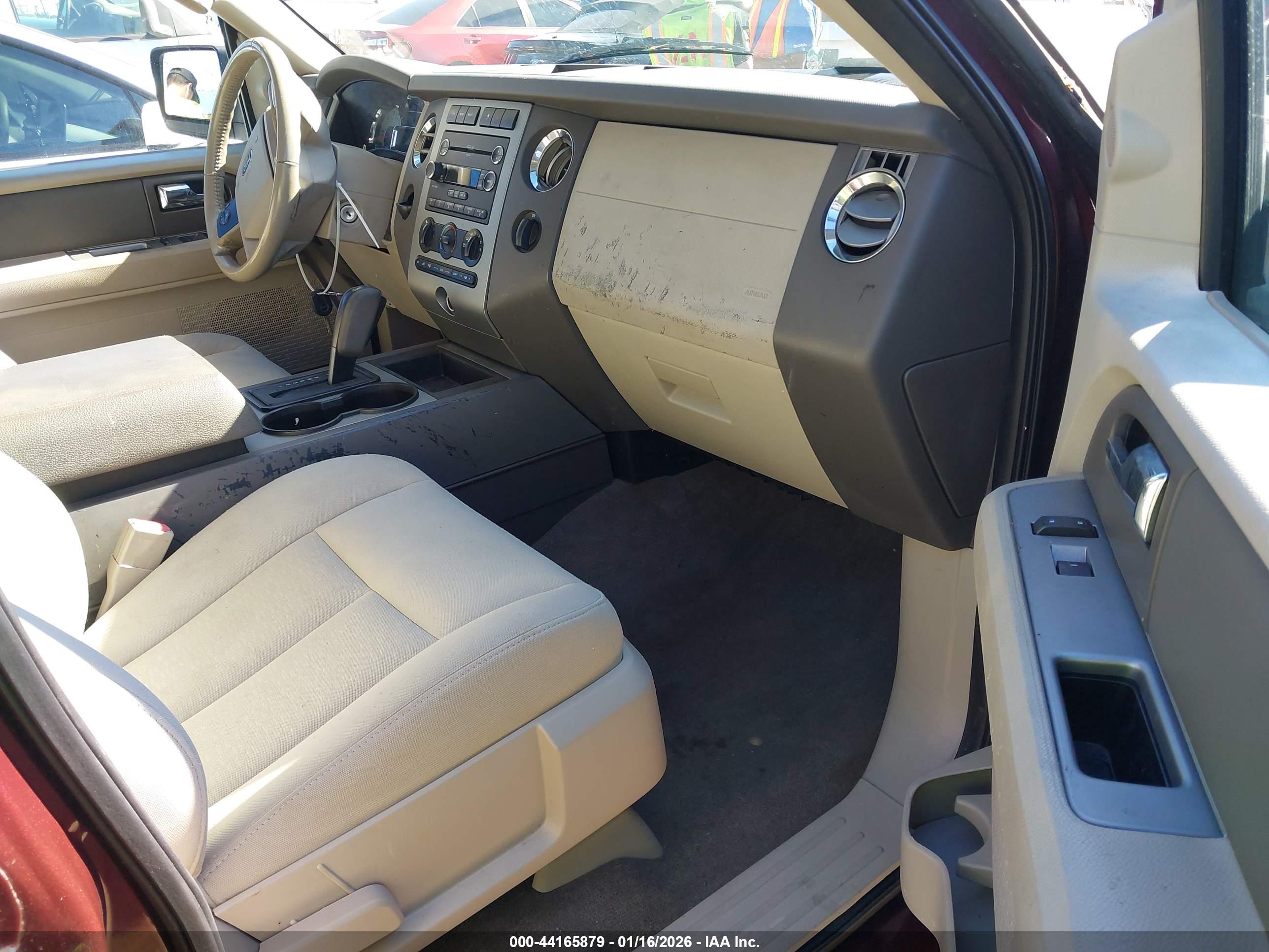 FORD EXPEDITION image 5