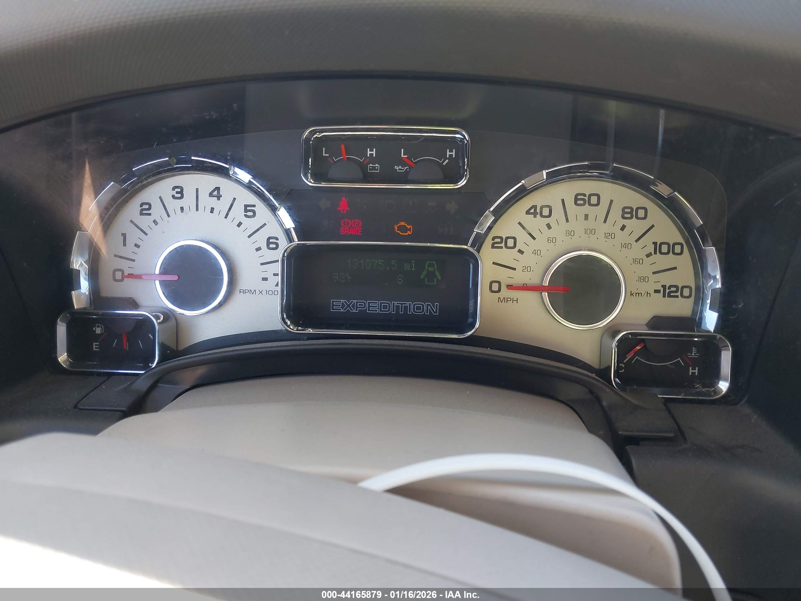 FORD EXPEDITION image 7