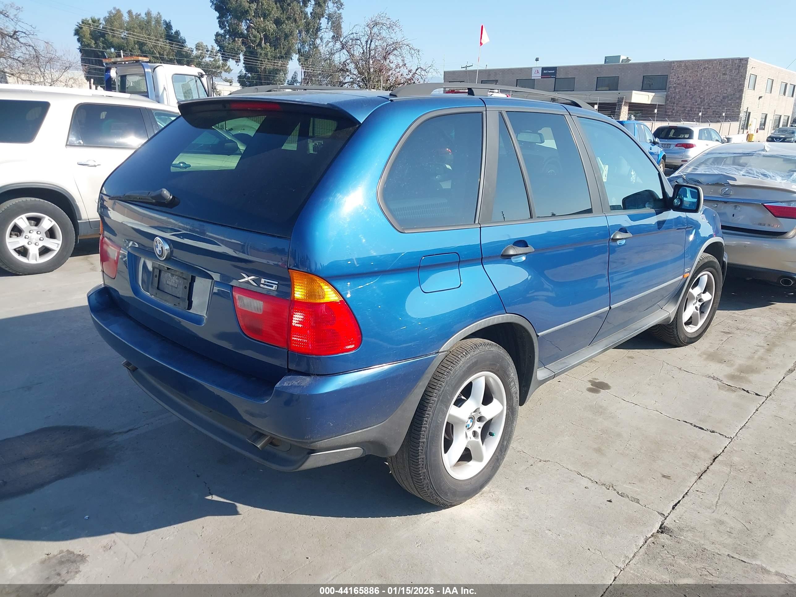 BMW X5 image 4