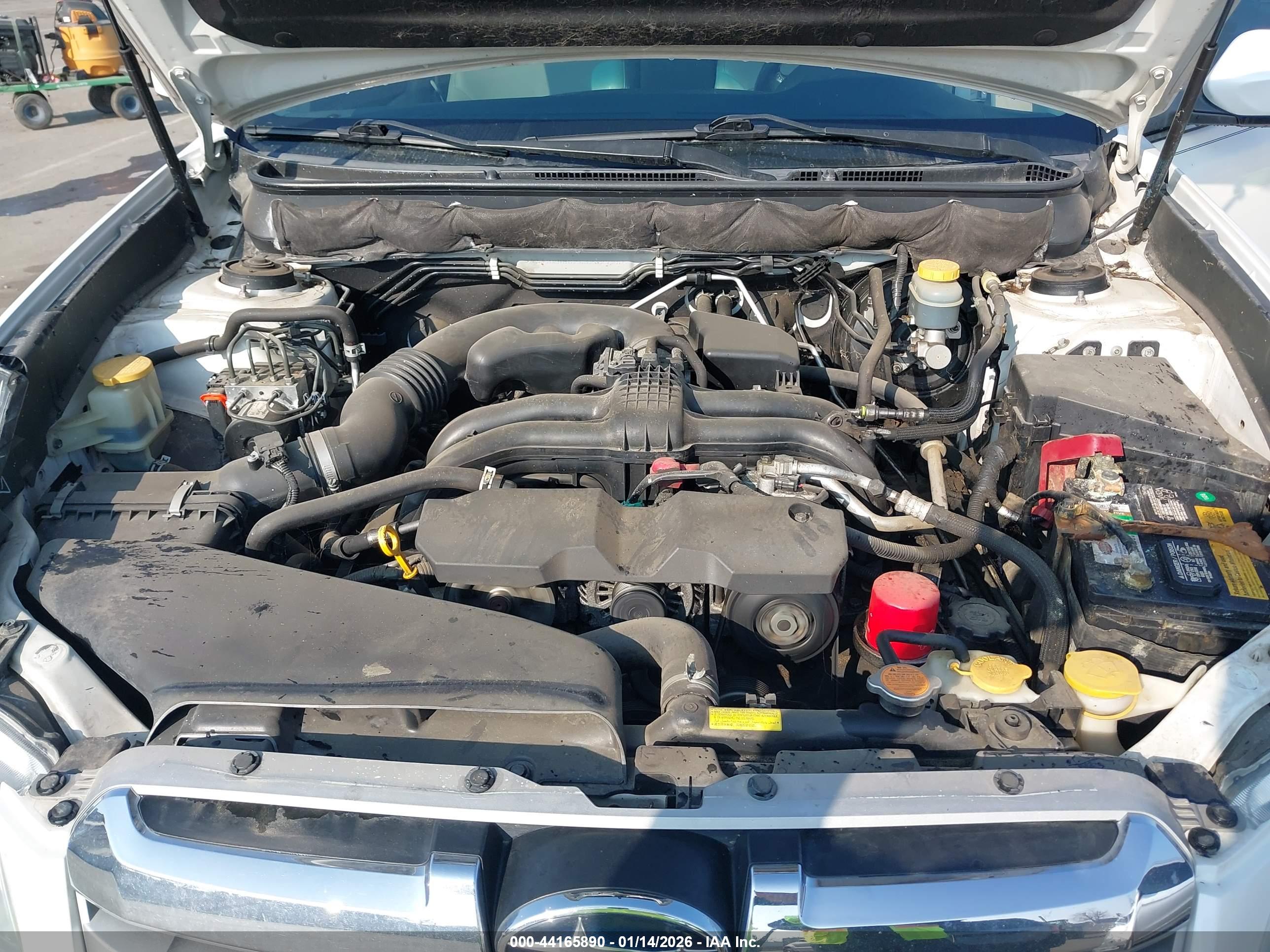 SUBARU OUTBACK image 10