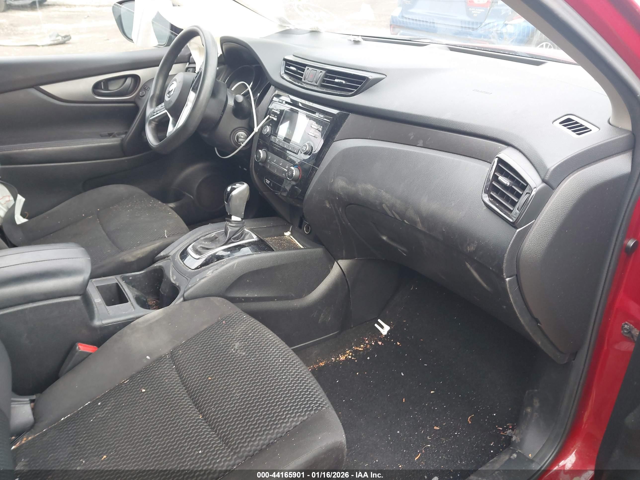 NISSAN ROGUE image 5