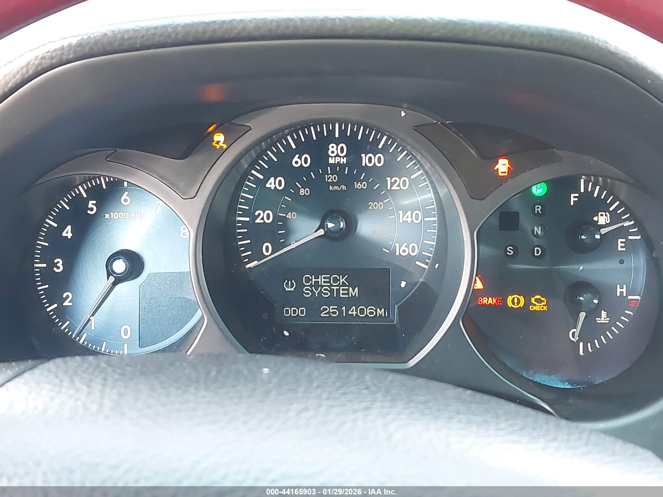 LEXUS GS image 7